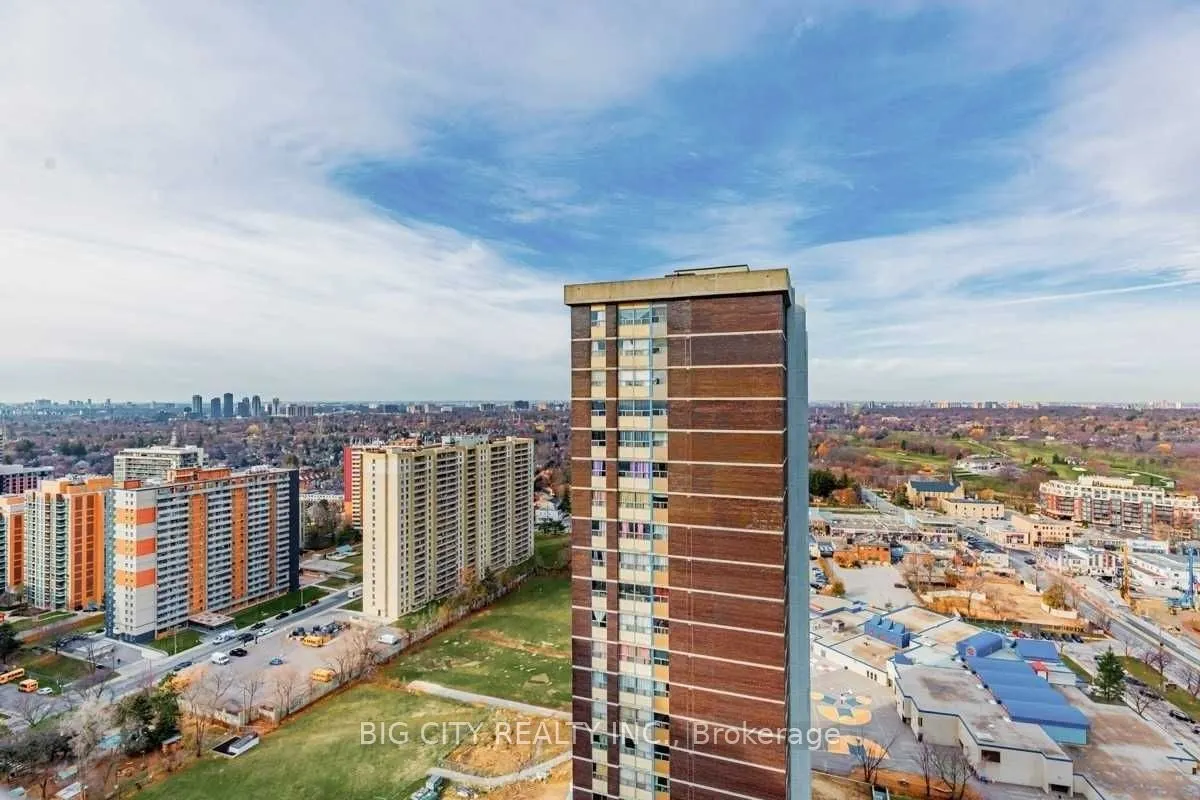 9 Mabelle Avenue, #3017