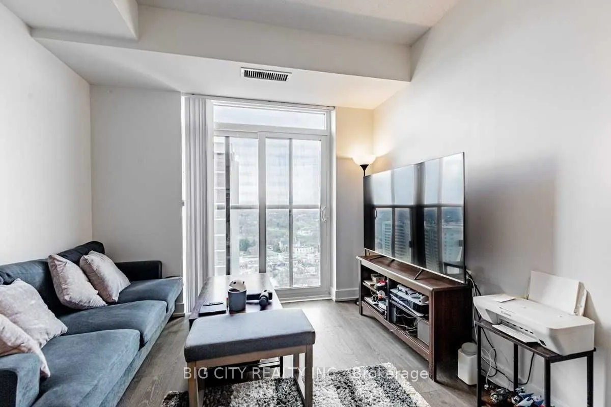 9 Mabelle Avenue, #3017