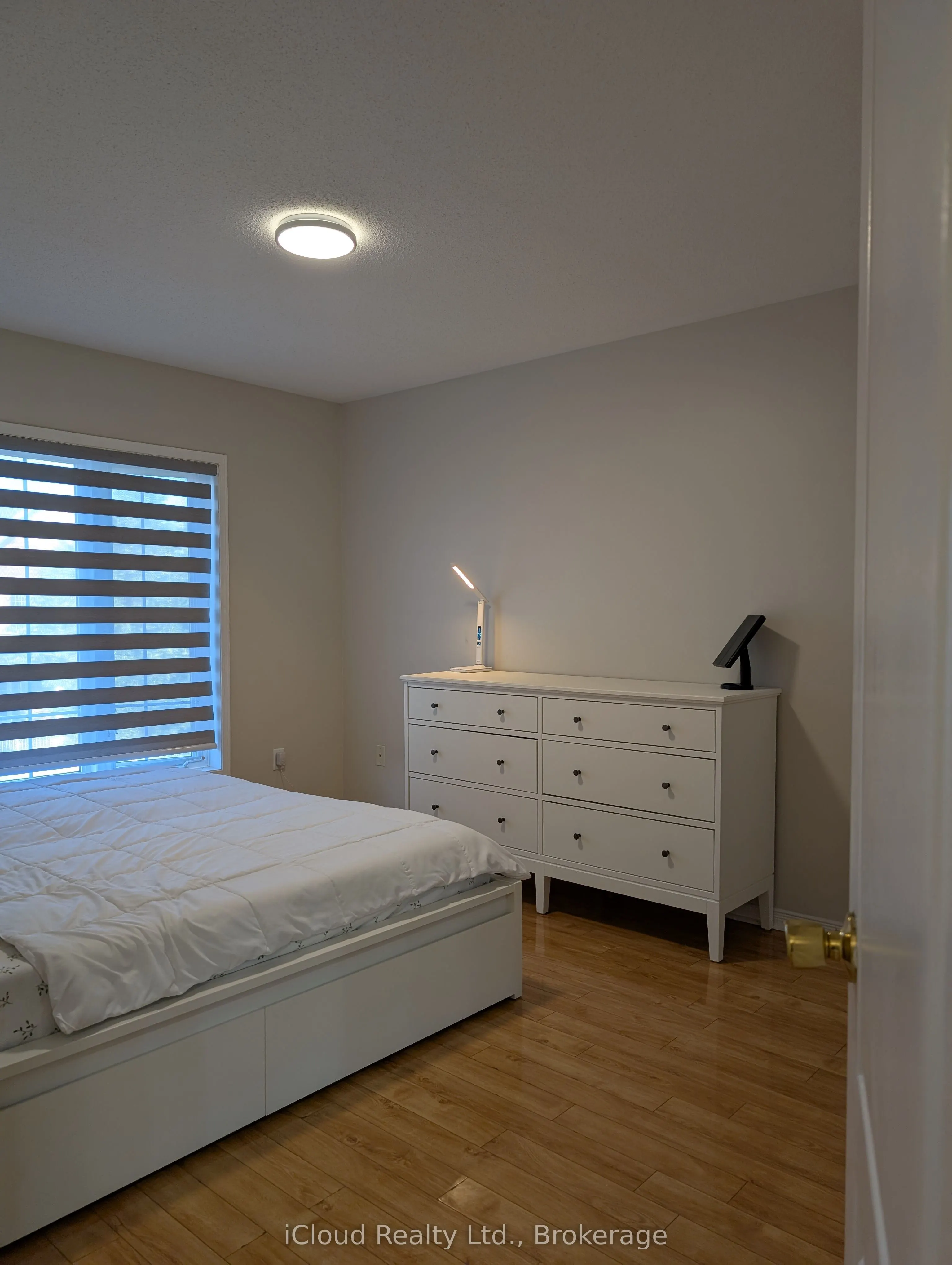 10 Polar Bear Place E