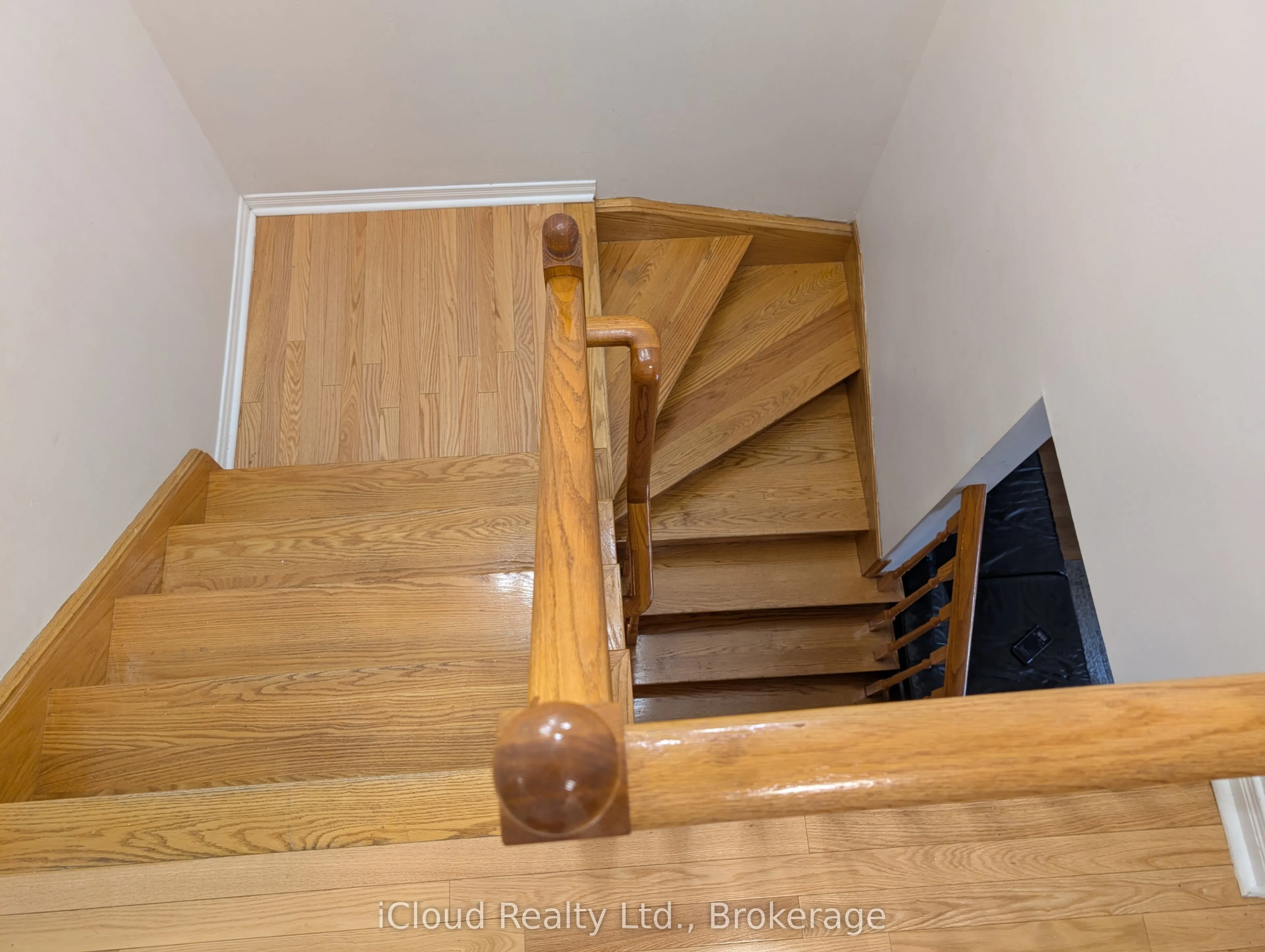 10 Polar Bear Place E