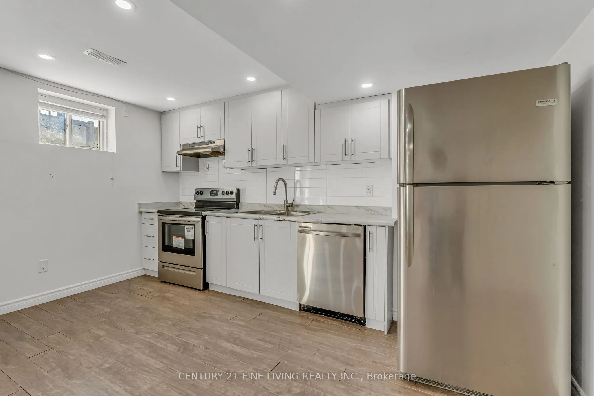 495 Queen Mary Drive
