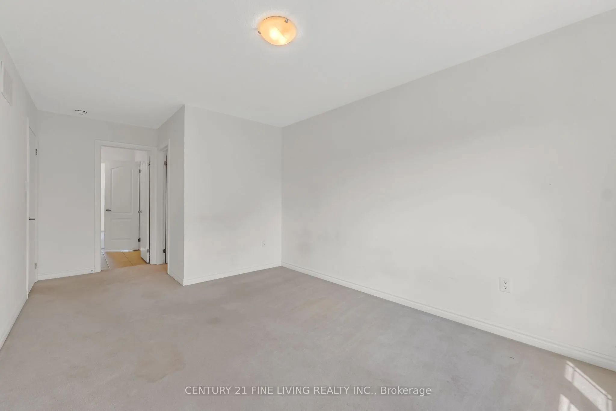 495 Queen Mary Drive