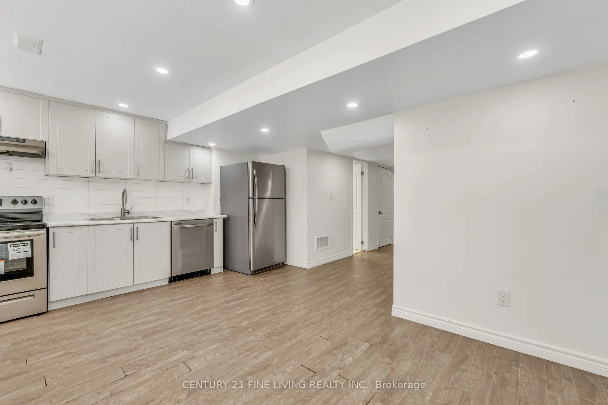 495 Queen Mary Drive