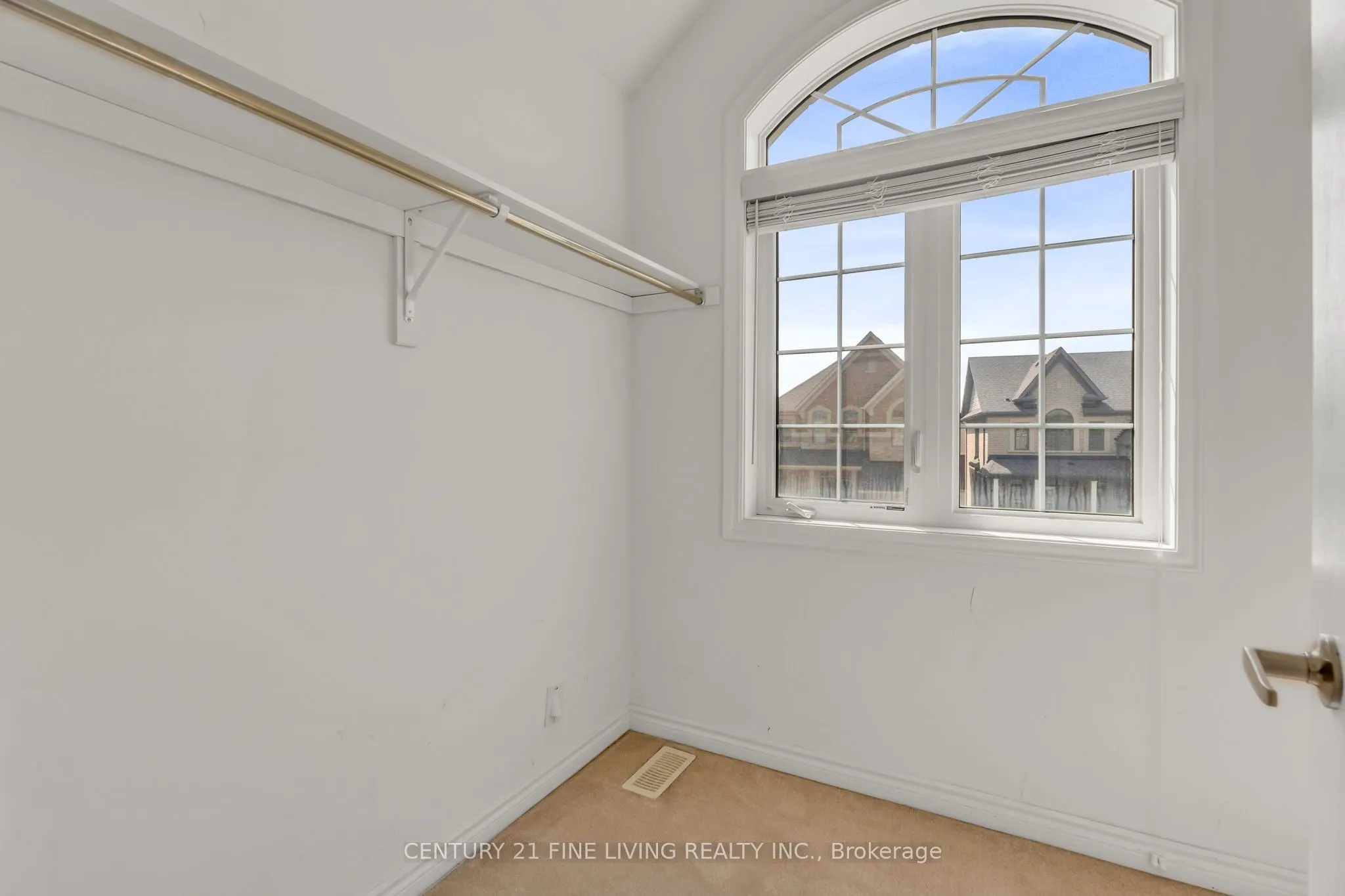 495 Queen Mary Drive