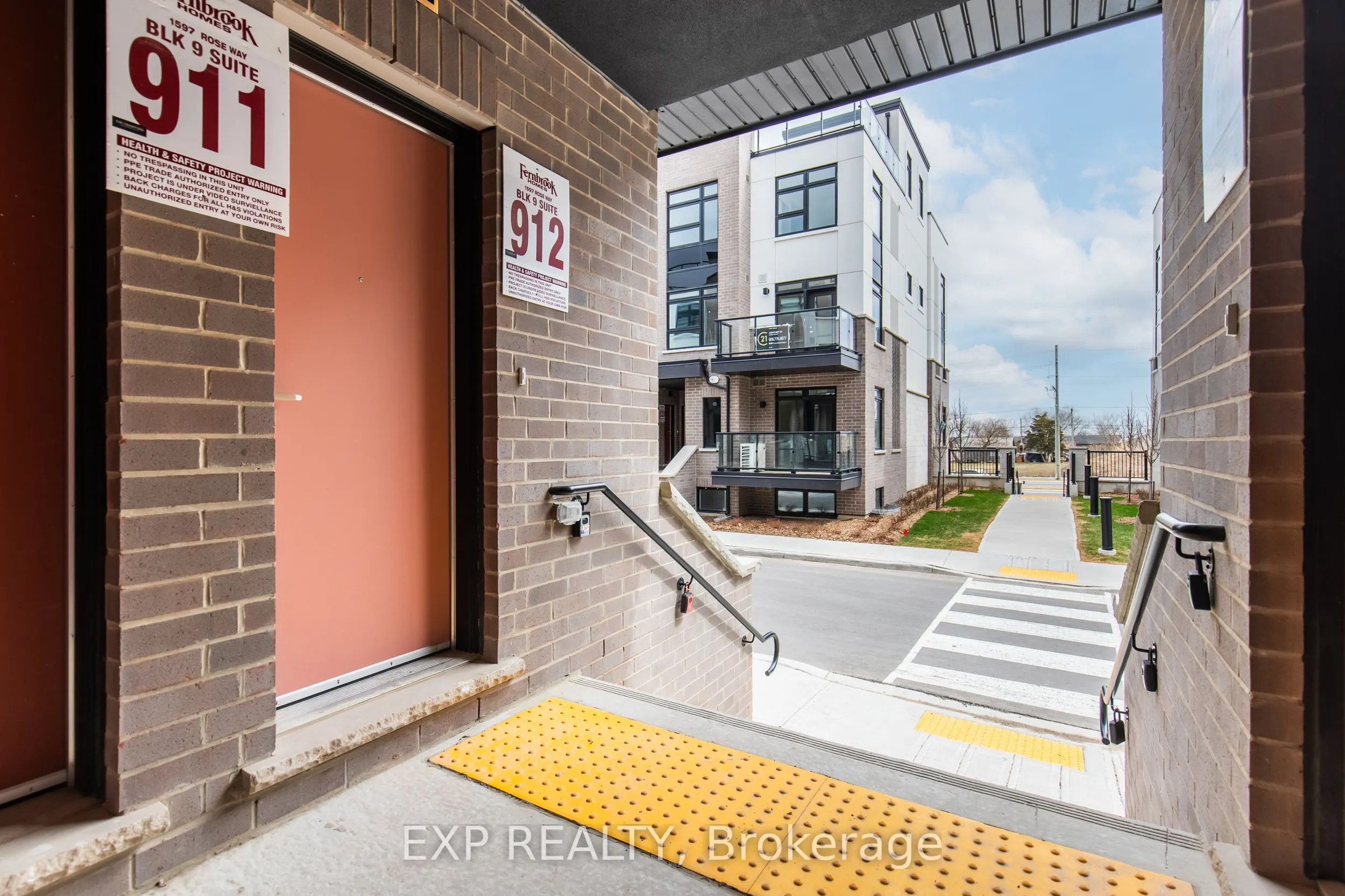 1597 Rose Way, #112