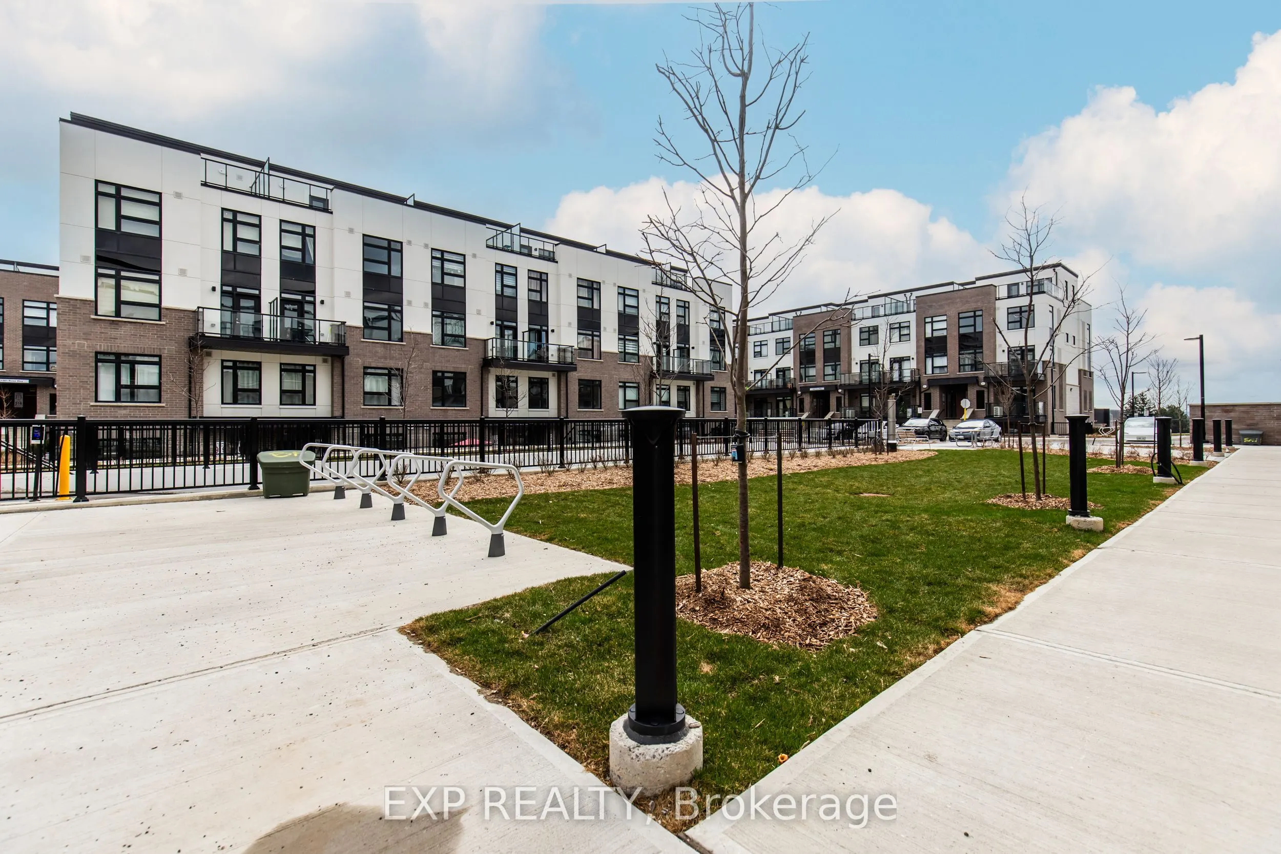 1597 Rose Way, #112