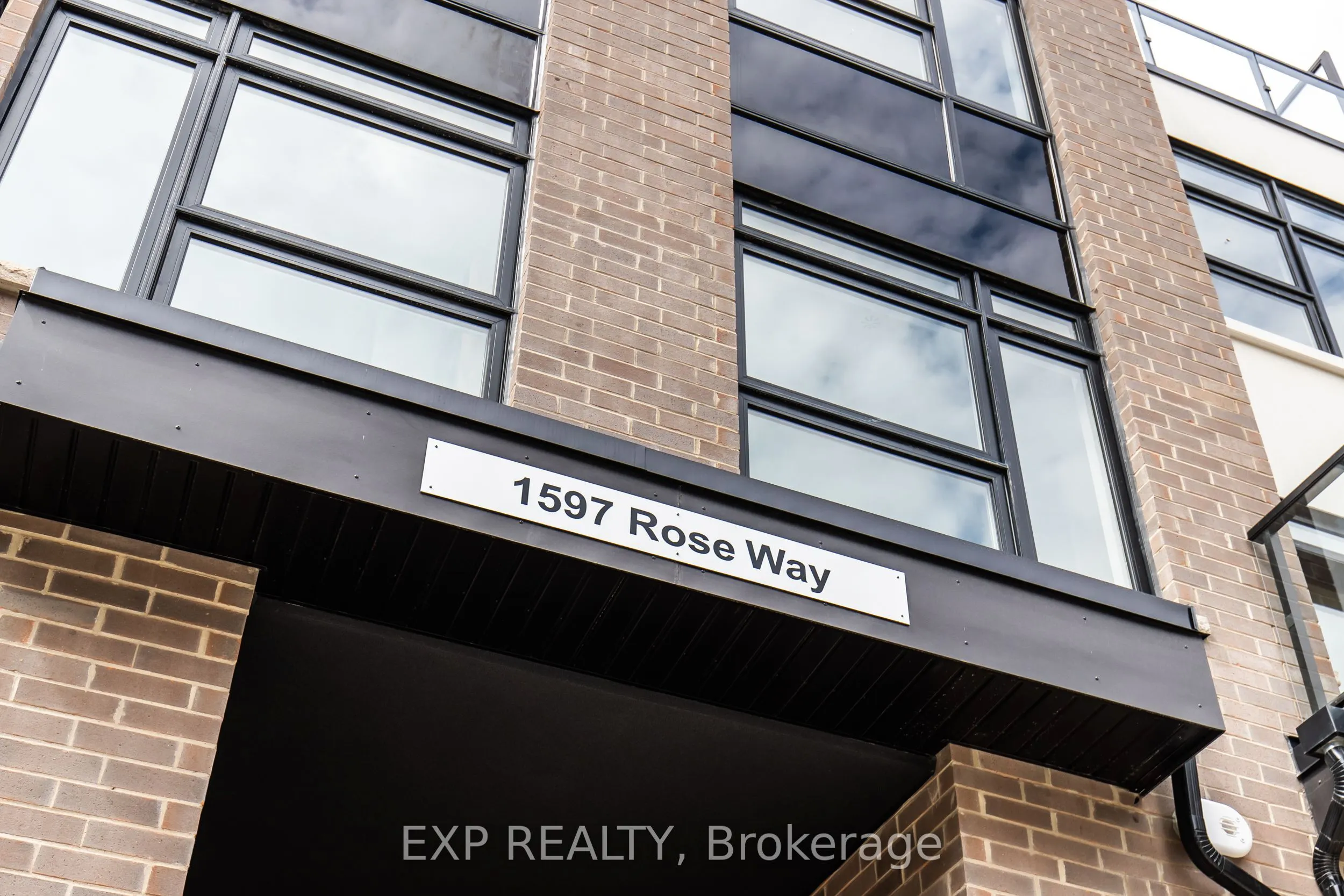 1597 Rose Way, #112