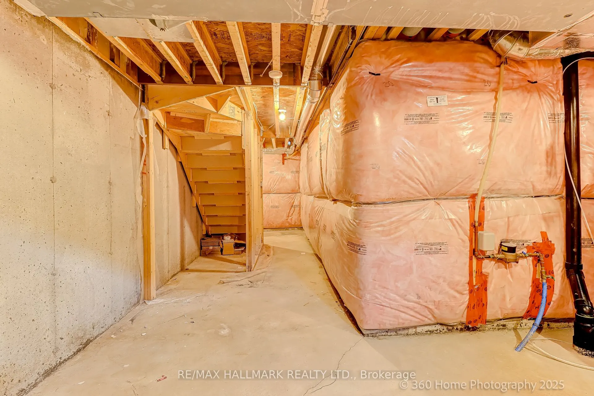 6 Aspen Hills Road, #17