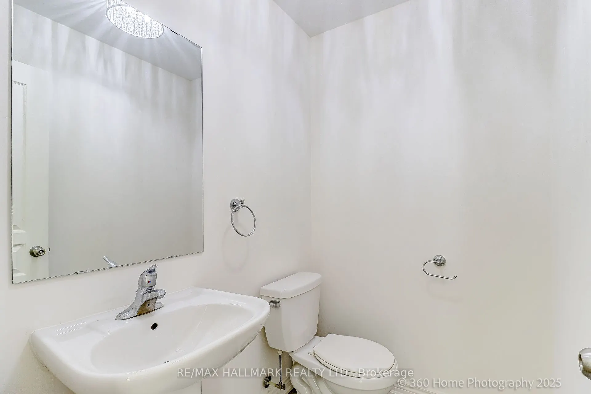 6 Aspen Hills Road, #17