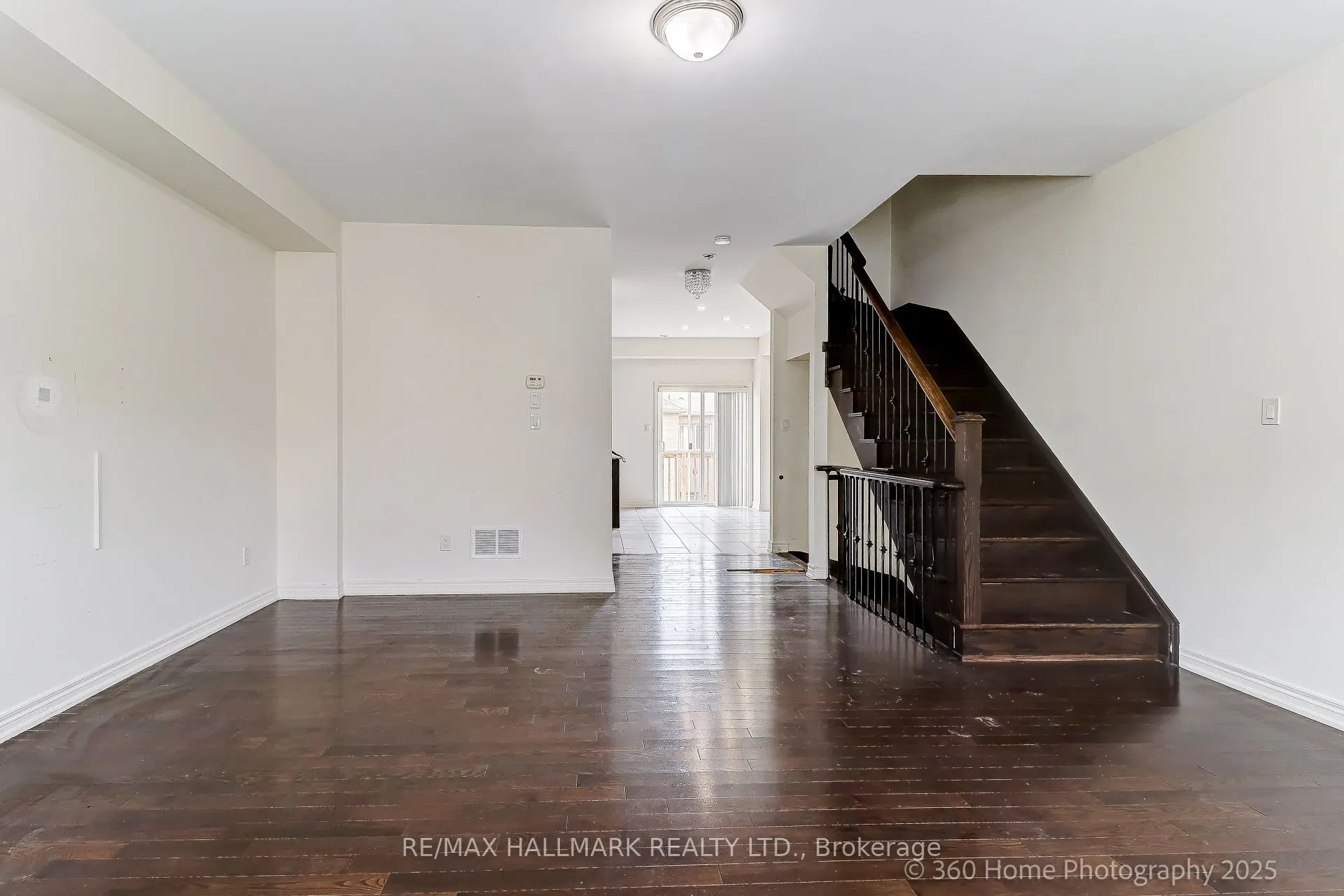 6 Aspen Hills Road, #17