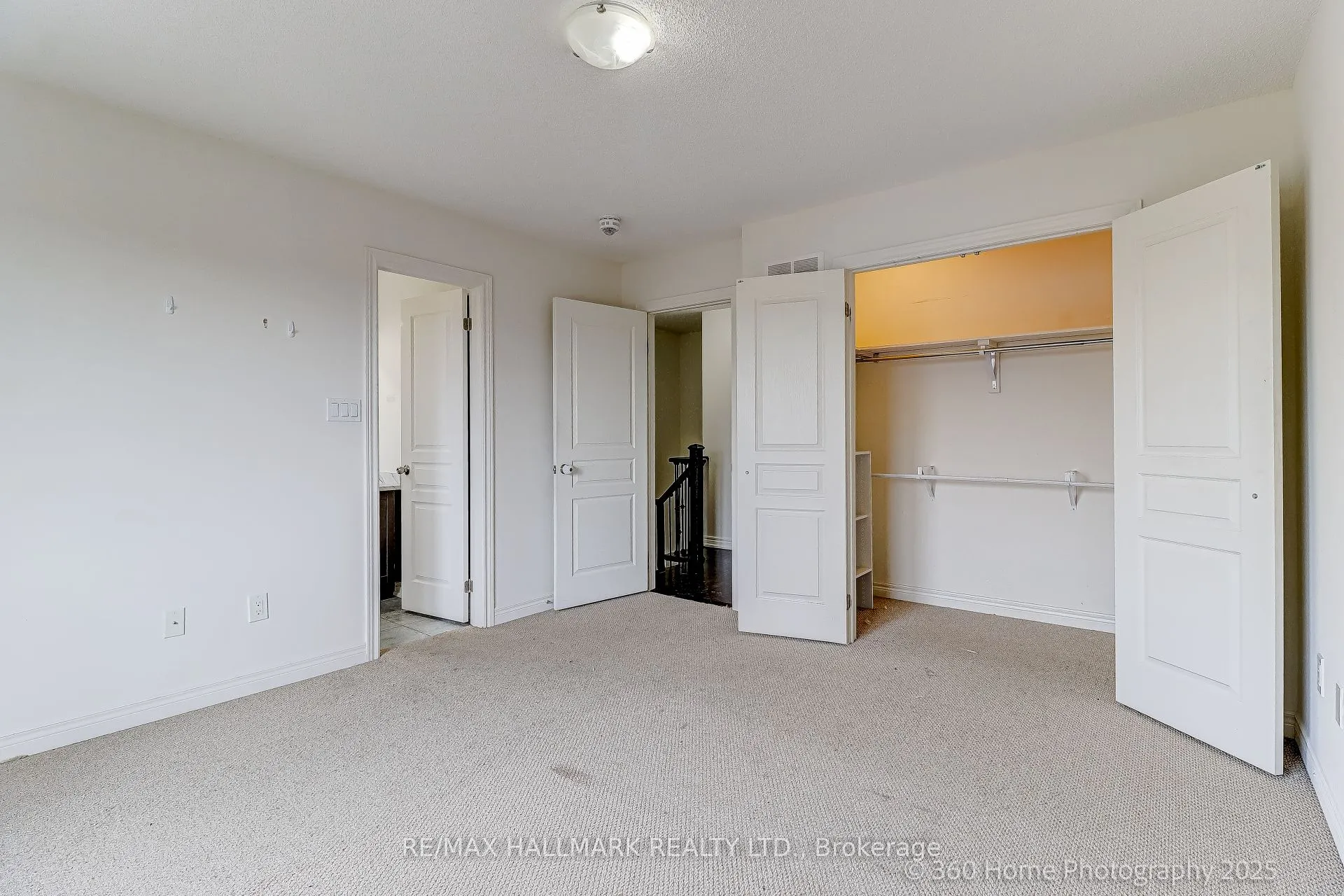 6 Aspen Hills Road, #17