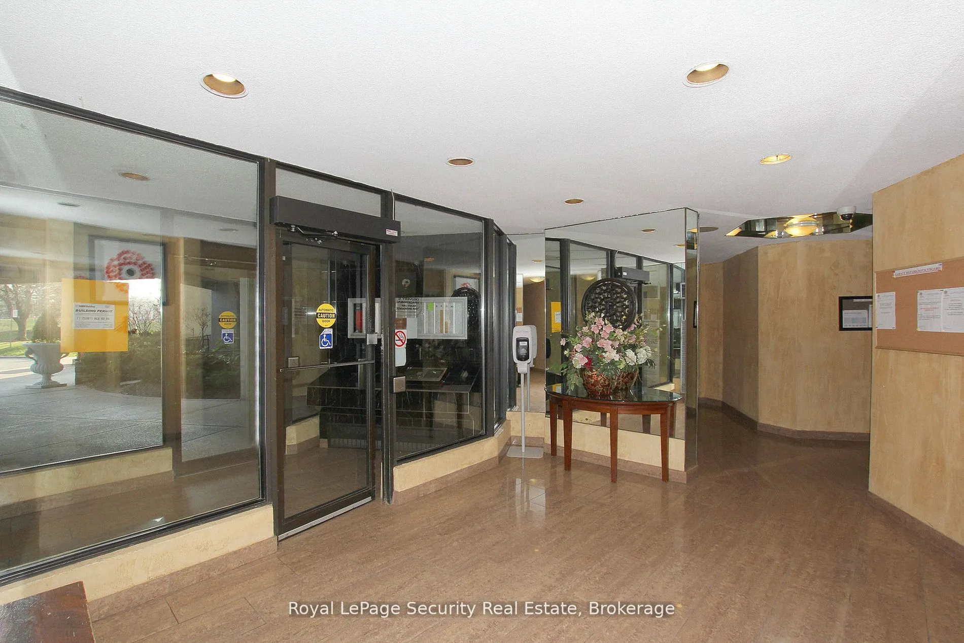 10 Martha Eaton Way, #2413