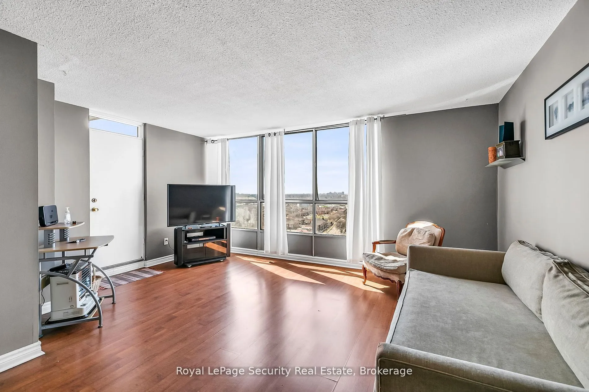 10 Martha Eaton Way, #2413