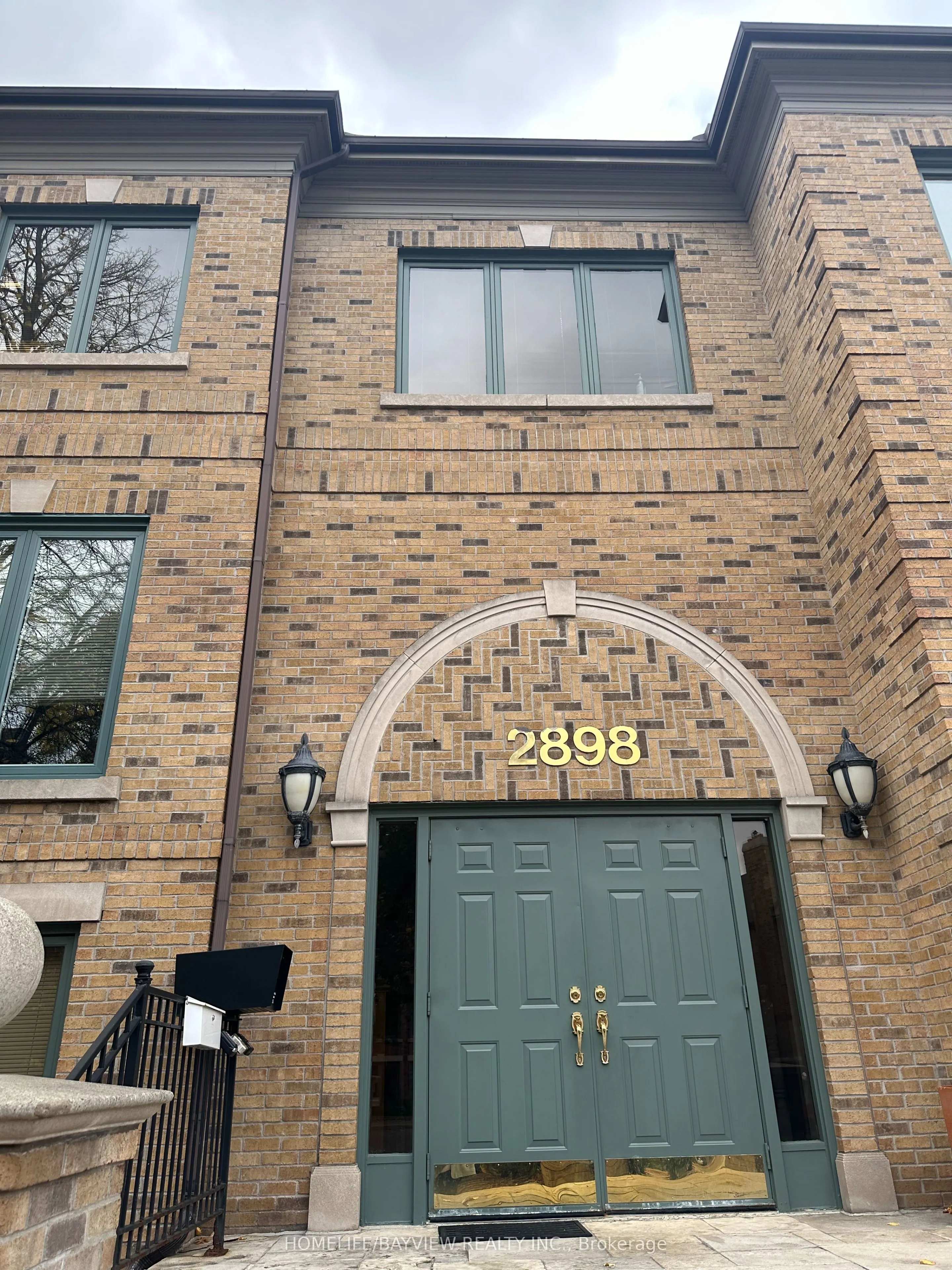 2898 South Sheridan Way, #Lower