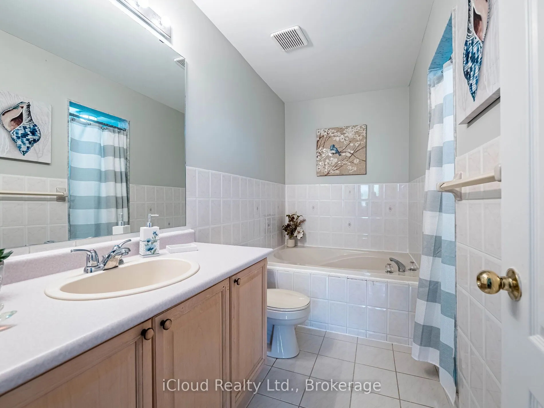 833 Scollard Court, #107