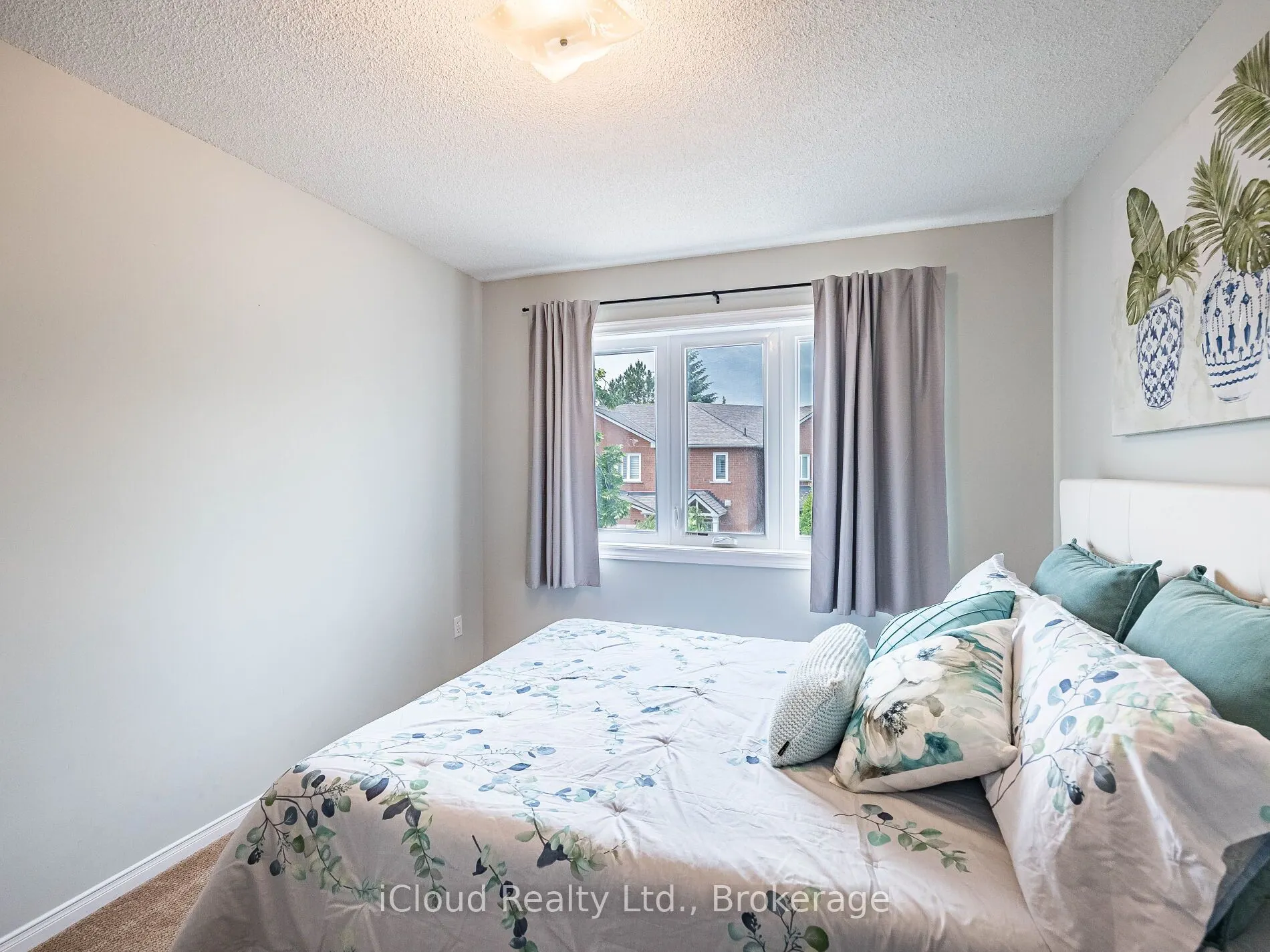833 Scollard Court, #107