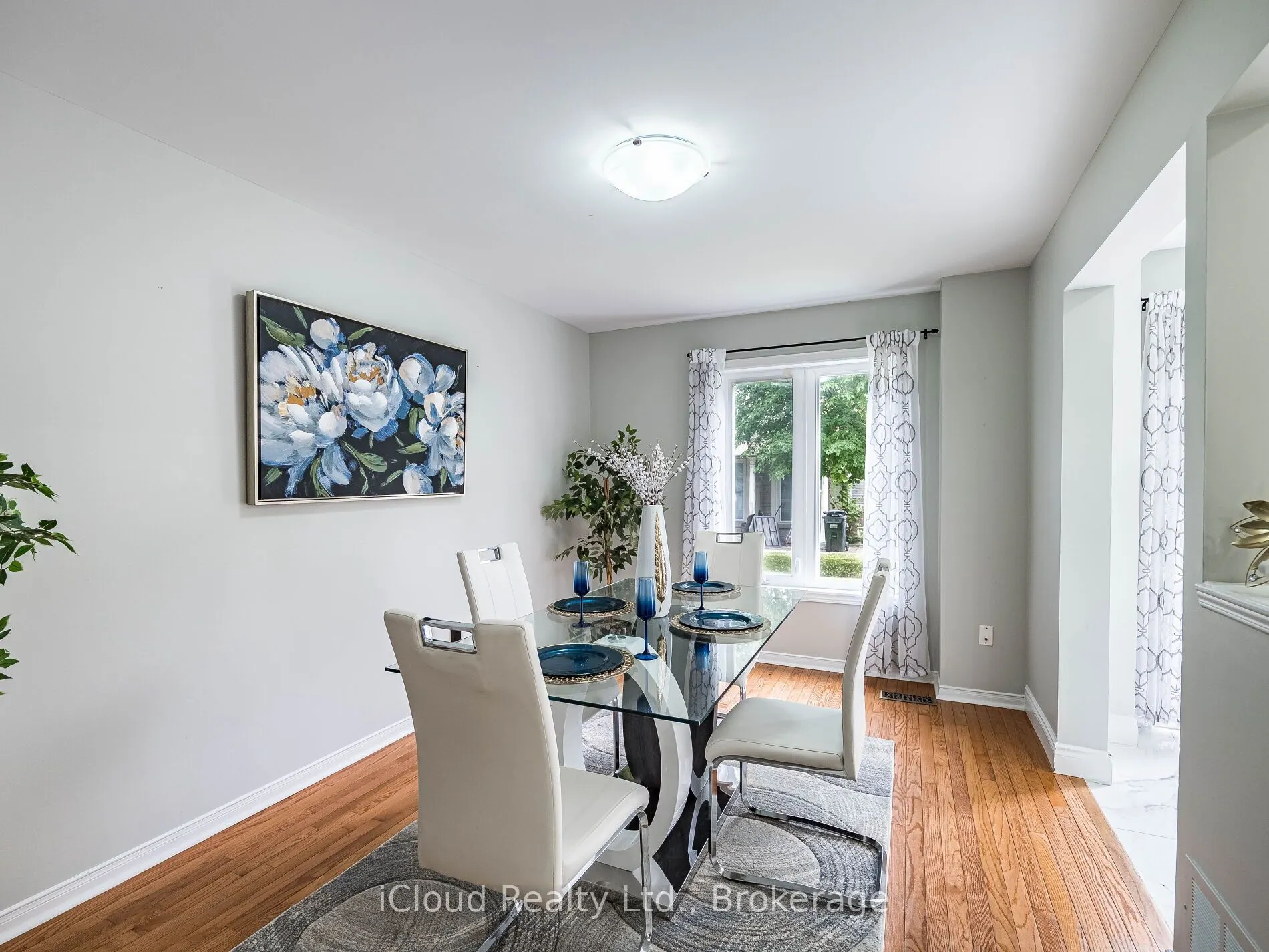 833 Scollard Court, #107