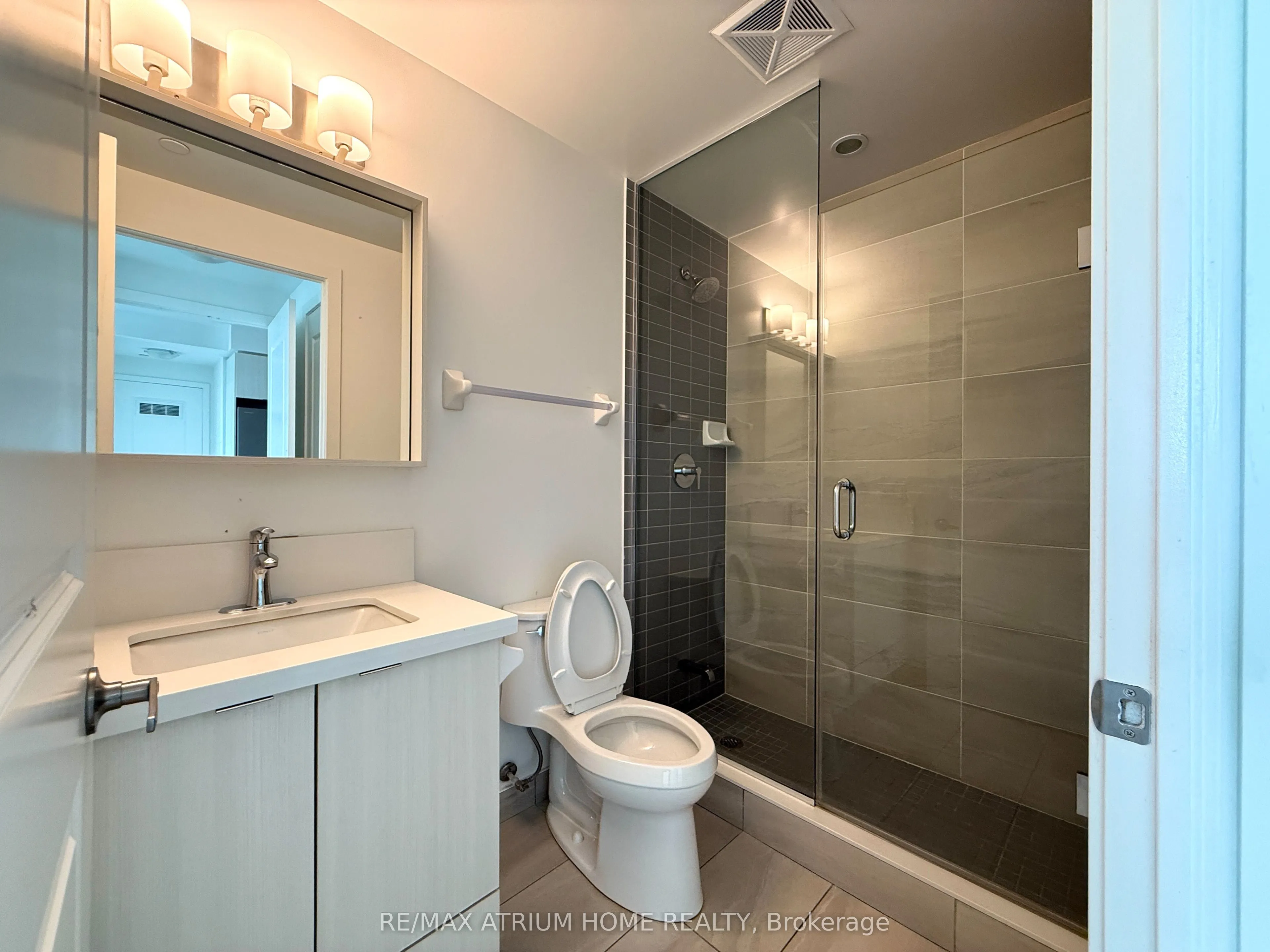 4699 Glen Erin Drive, #305