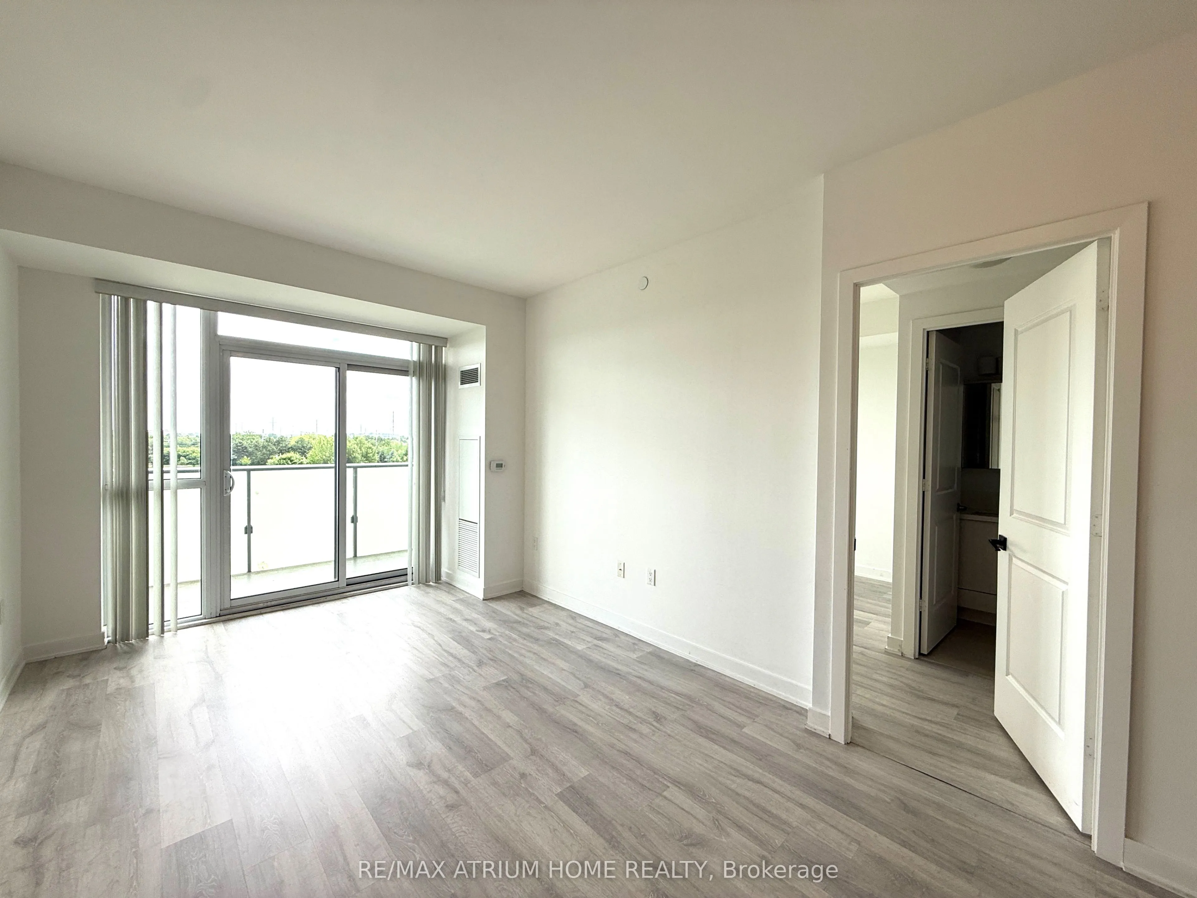 4699 Glen Erin Drive, #305