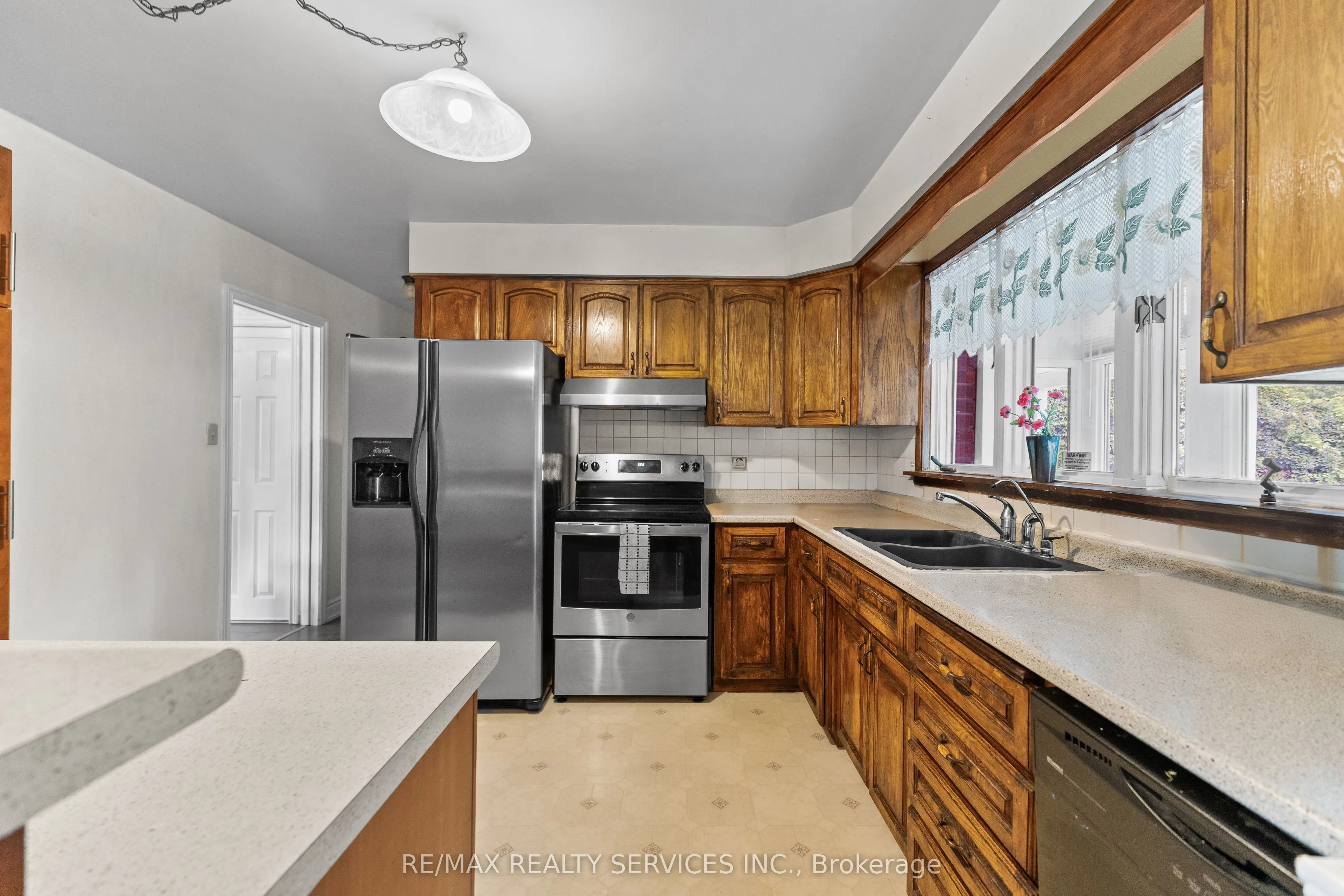 538 Guelph Street