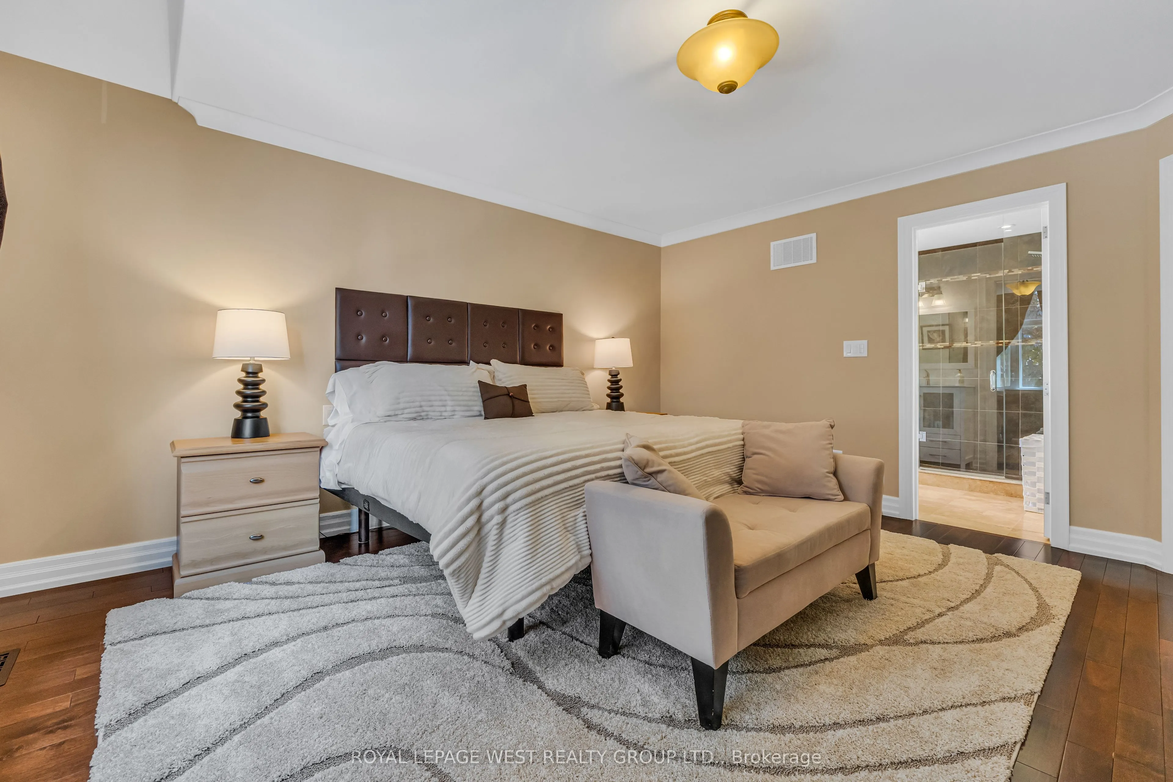 1321 Canford Crescent