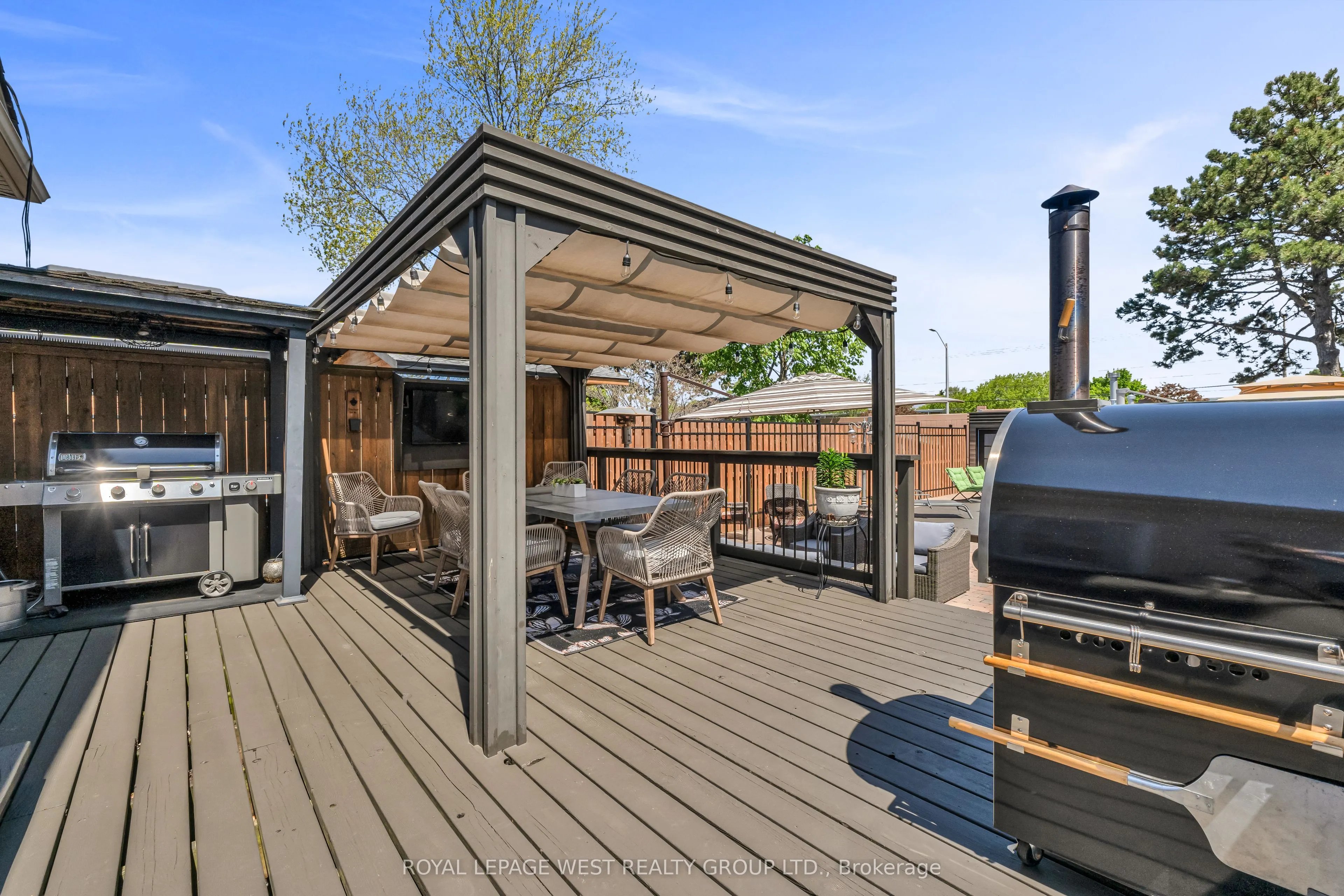 1321 Canford Crescent