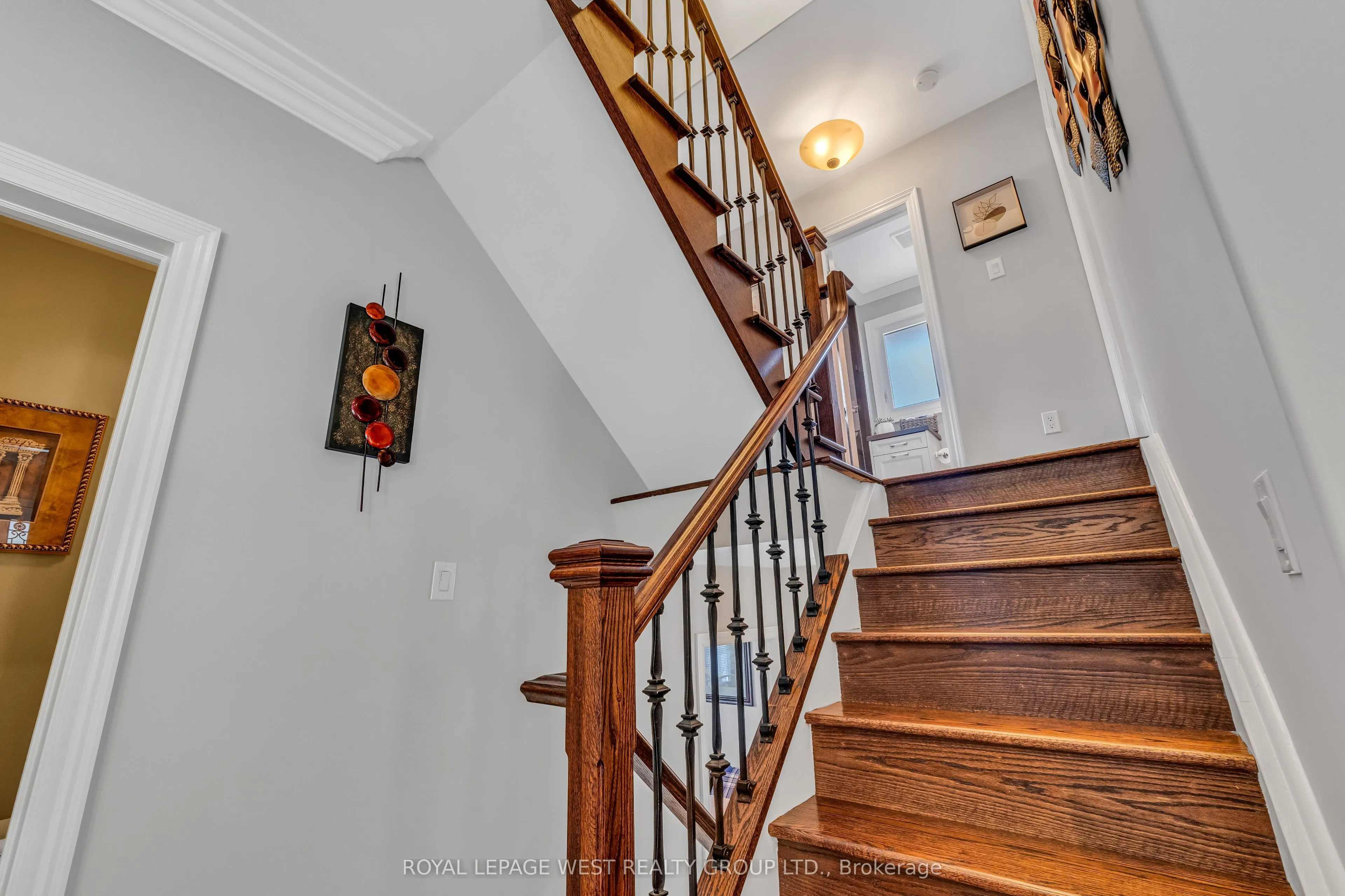 1321 Canford Crescent