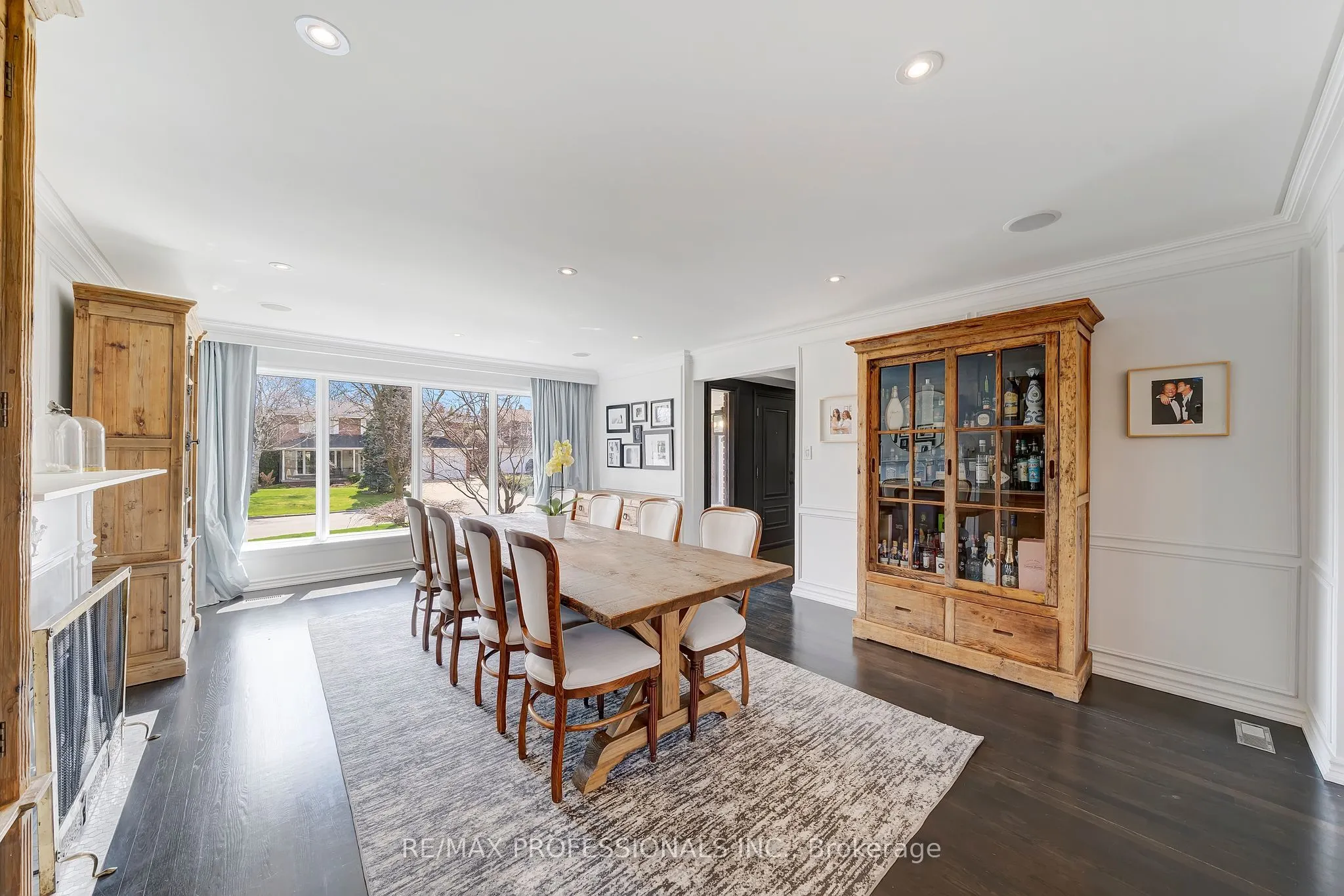 52 Courtsfield Crescent