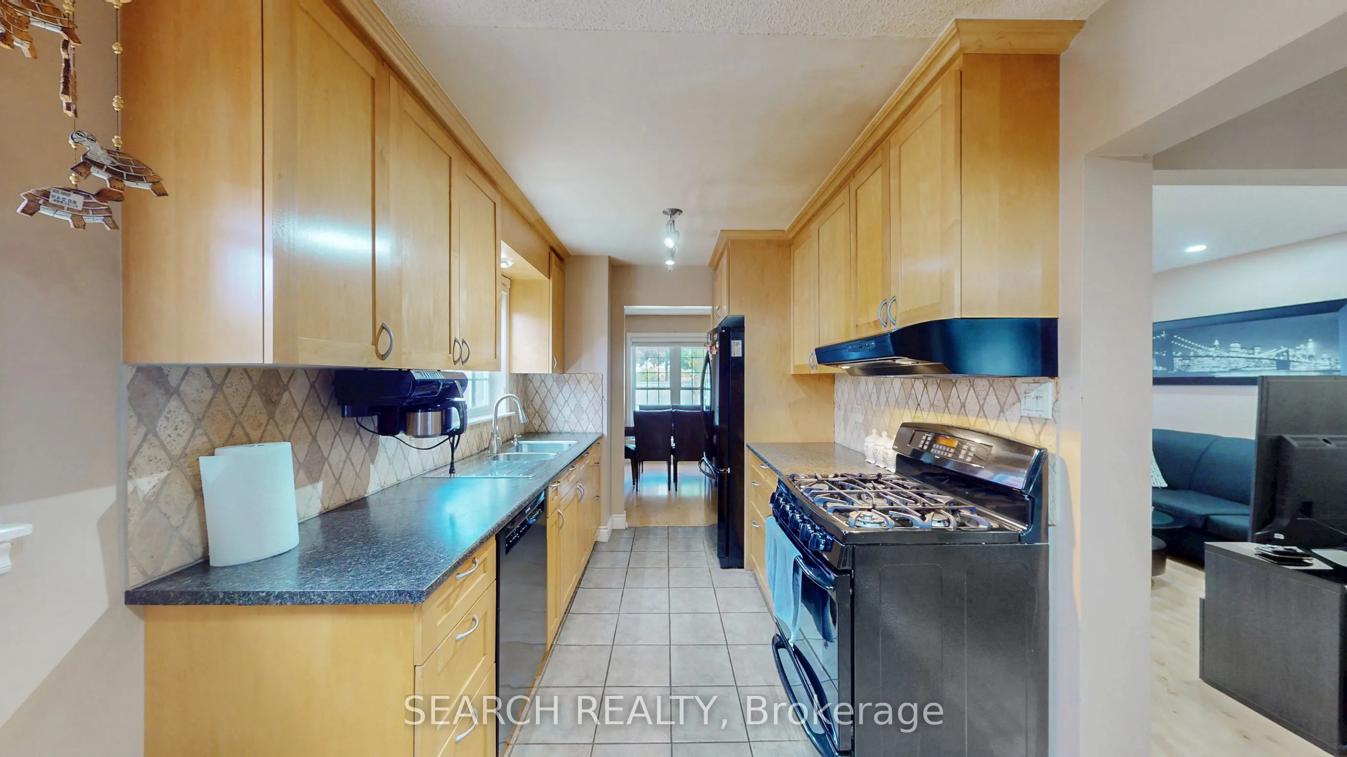 163 Simmons Boulevard