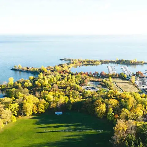 1381 Lakeshore Road, #655