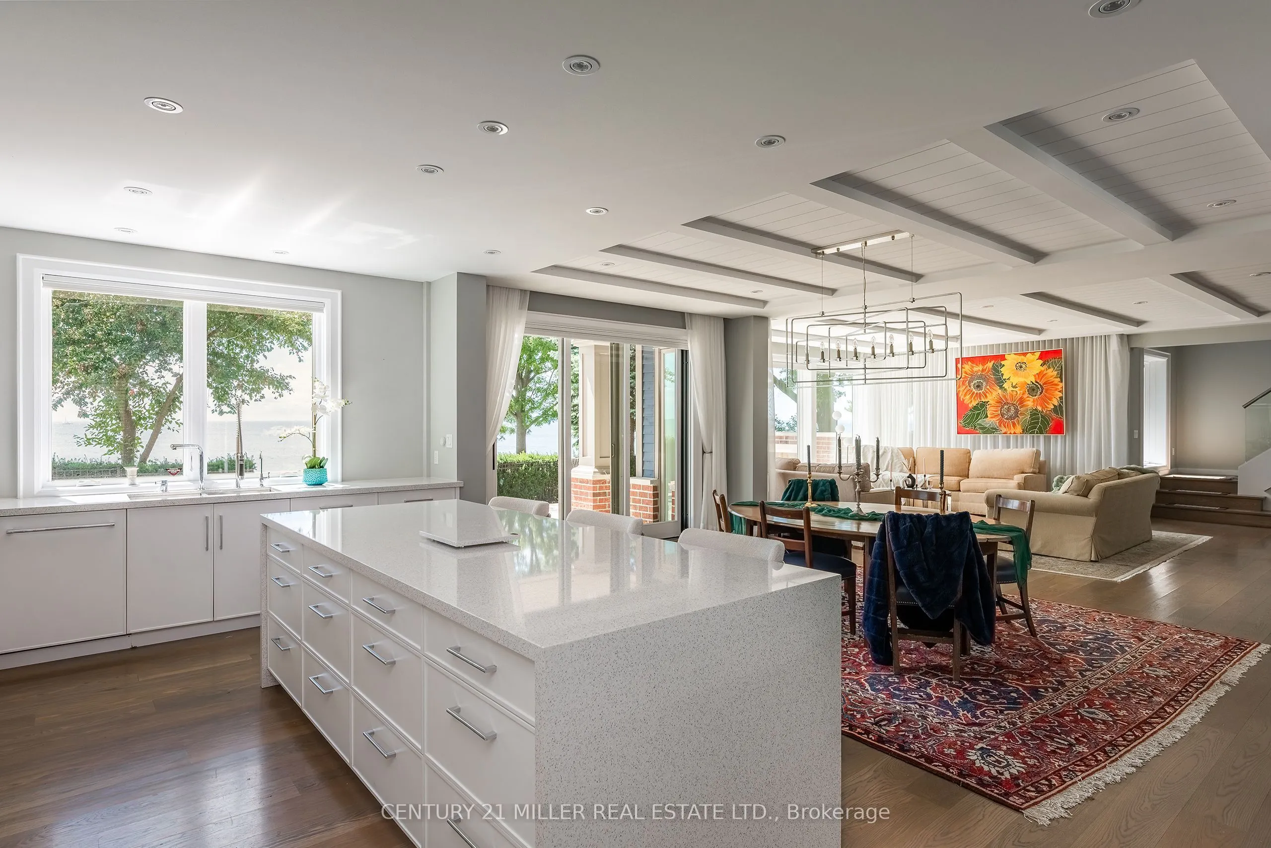 6 Chartwell Road