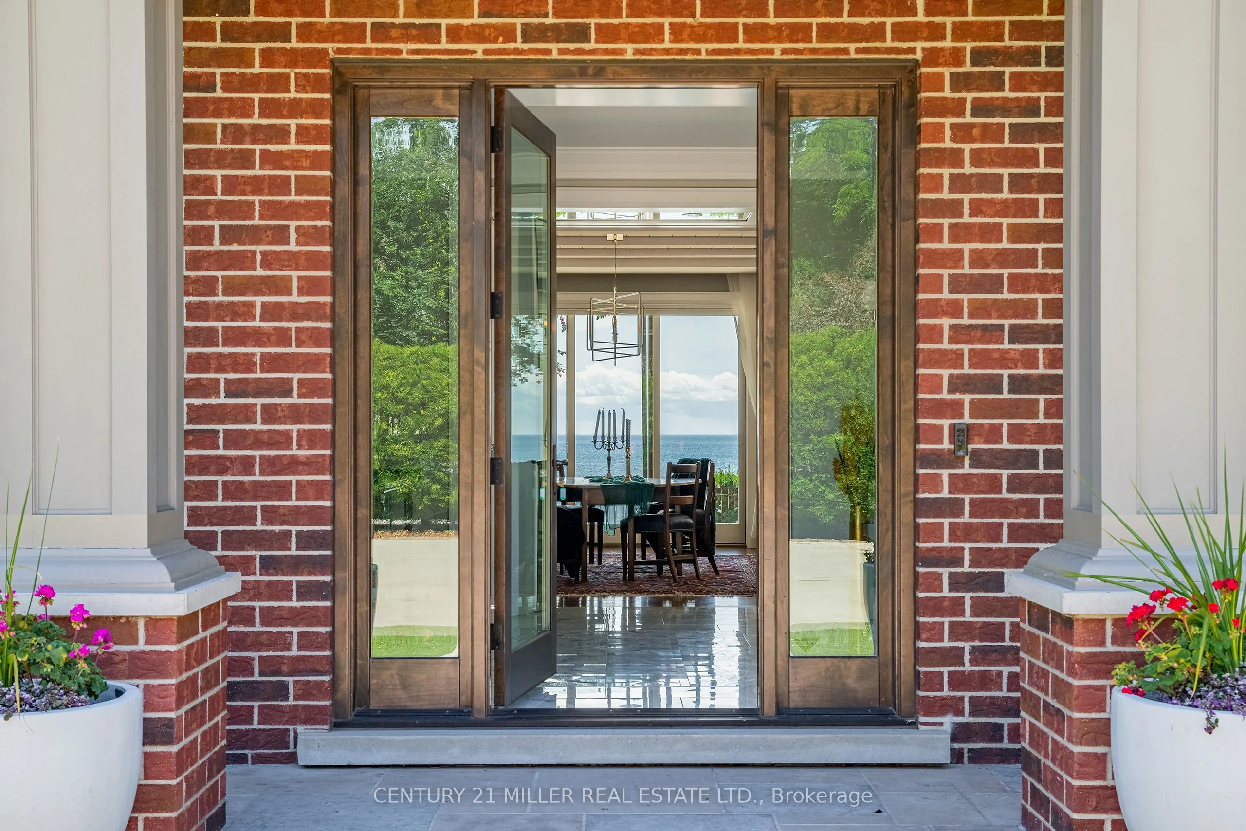 6 Chartwell Road