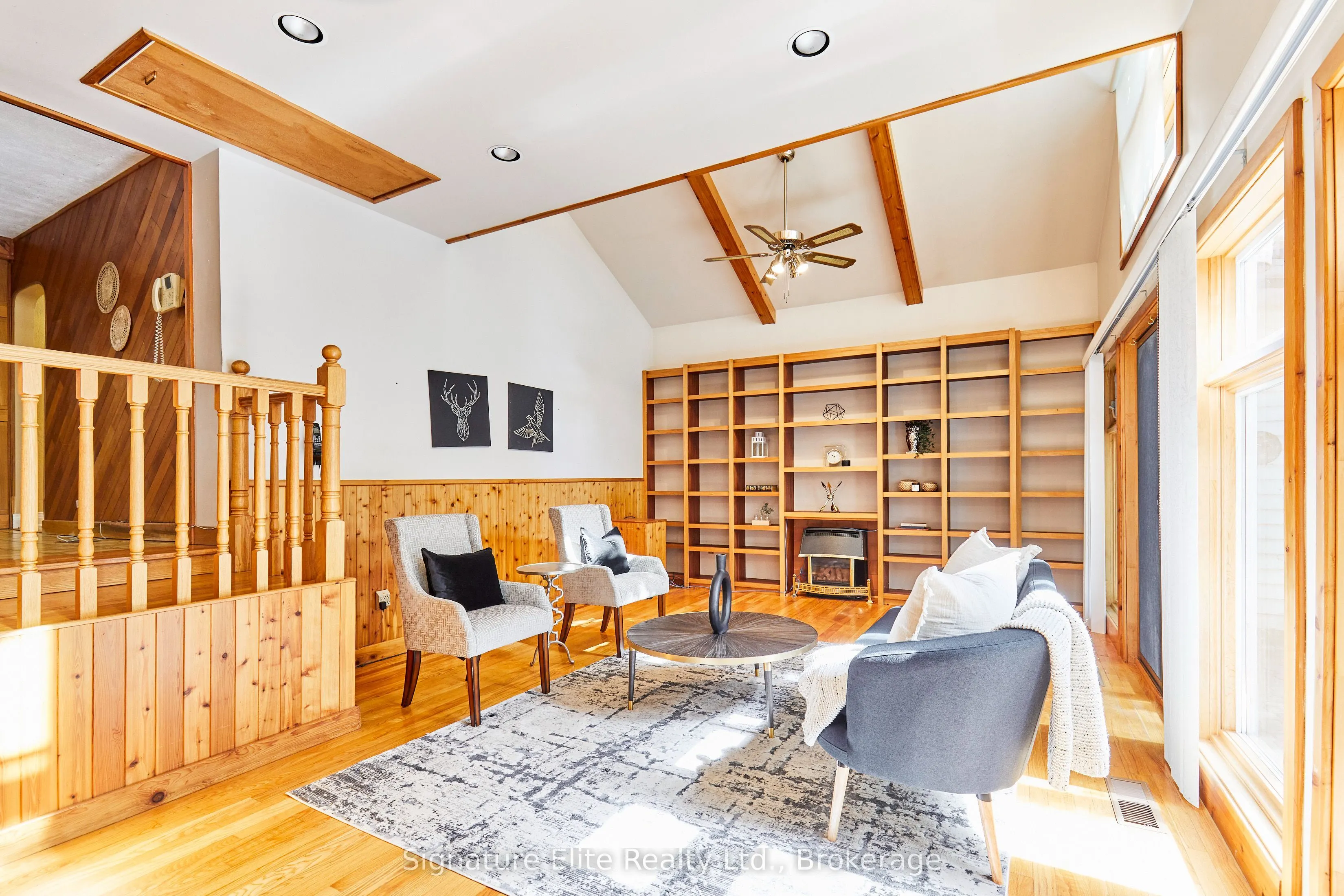 2 Elton Crescent