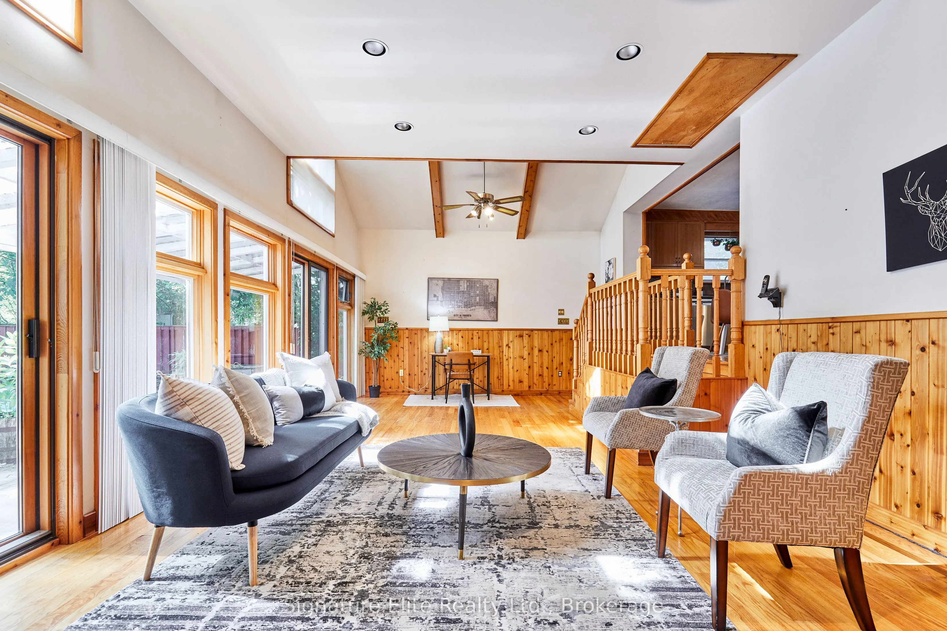 2 Elton Crescent