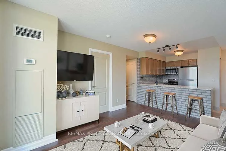 2121 Lake Shore Boulevard W, #1203