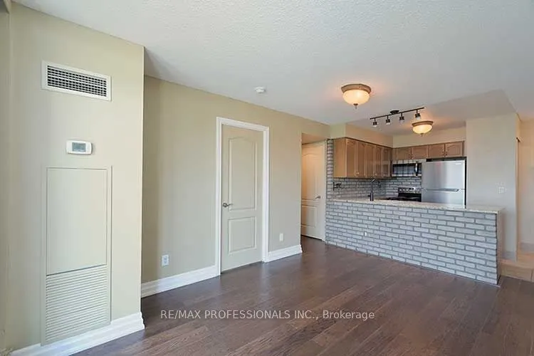 2121 Lake Shore Boulevard W, #1203