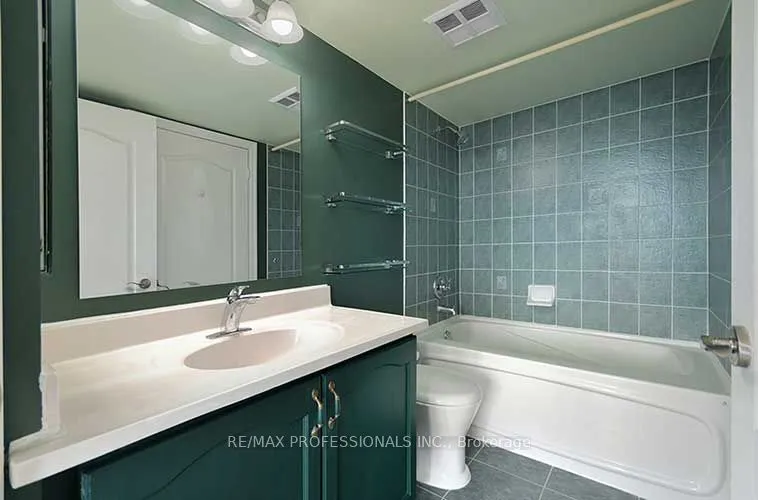 2121 Lake Shore Boulevard W, #1203