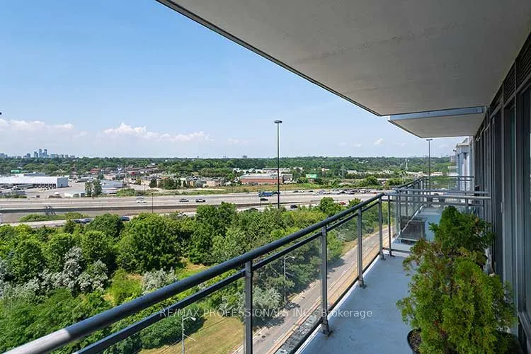 2121 Lake Shore Boulevard W, #1203