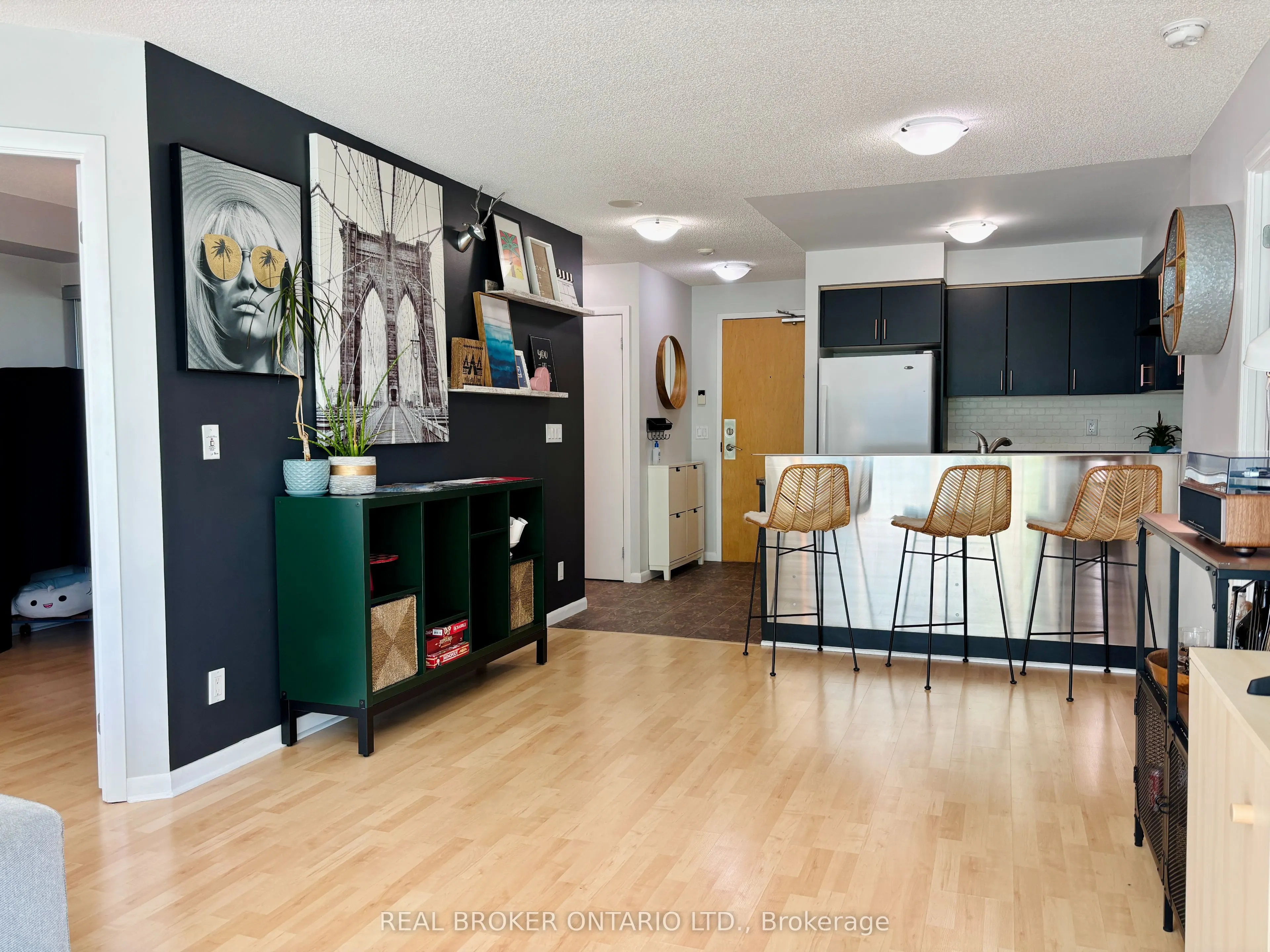 185 Legion Road N #608