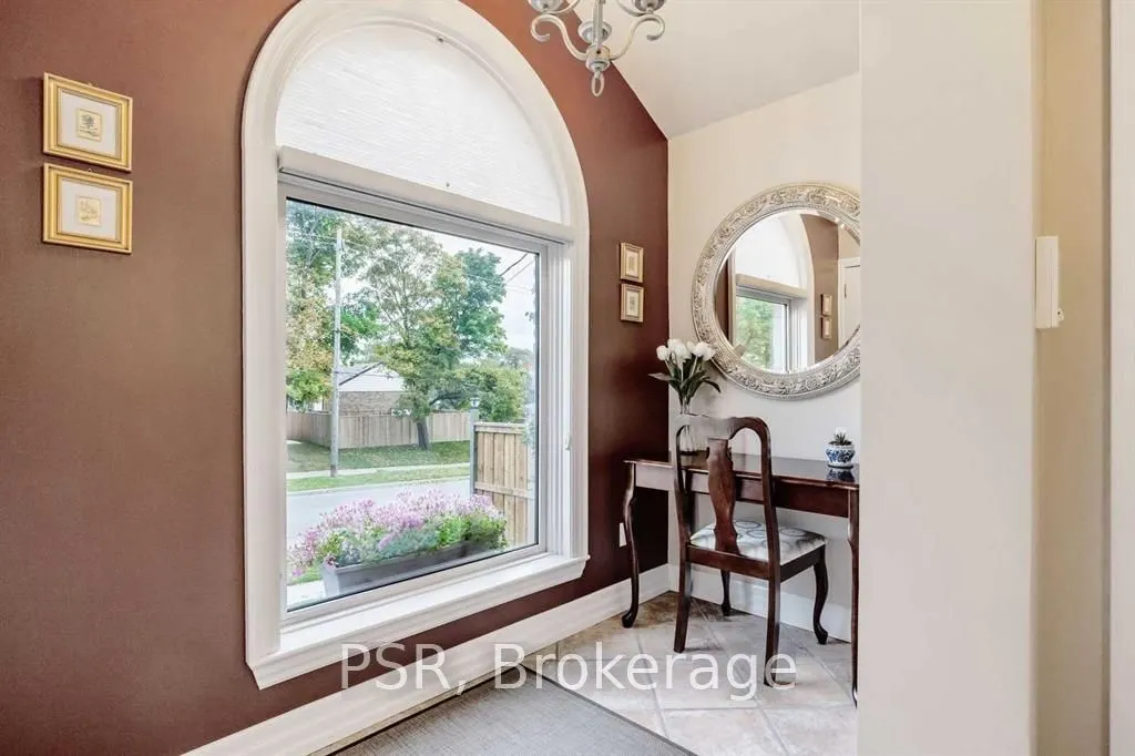 54 George Anderson Drive, #Main