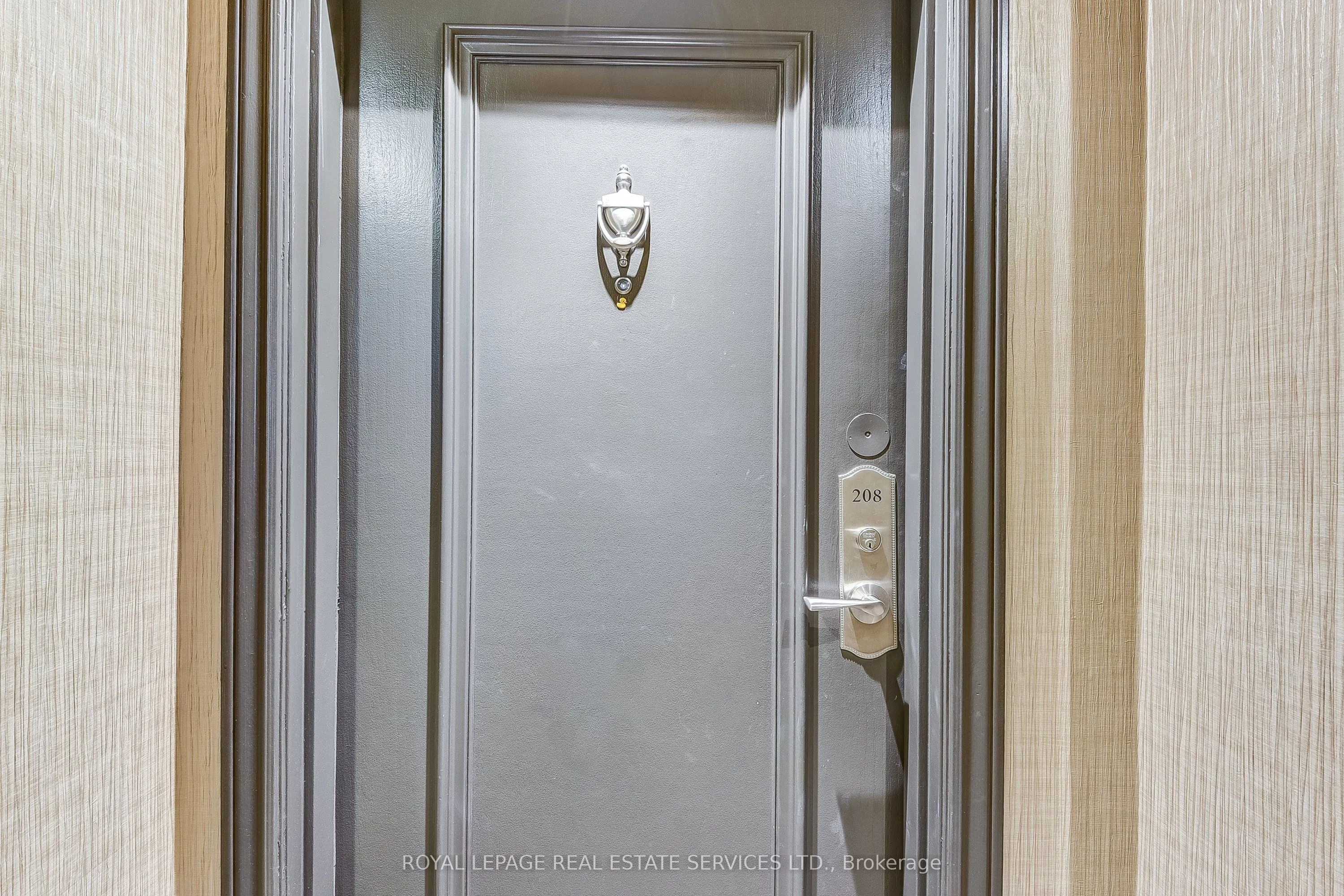 935 Royal York Road, #208