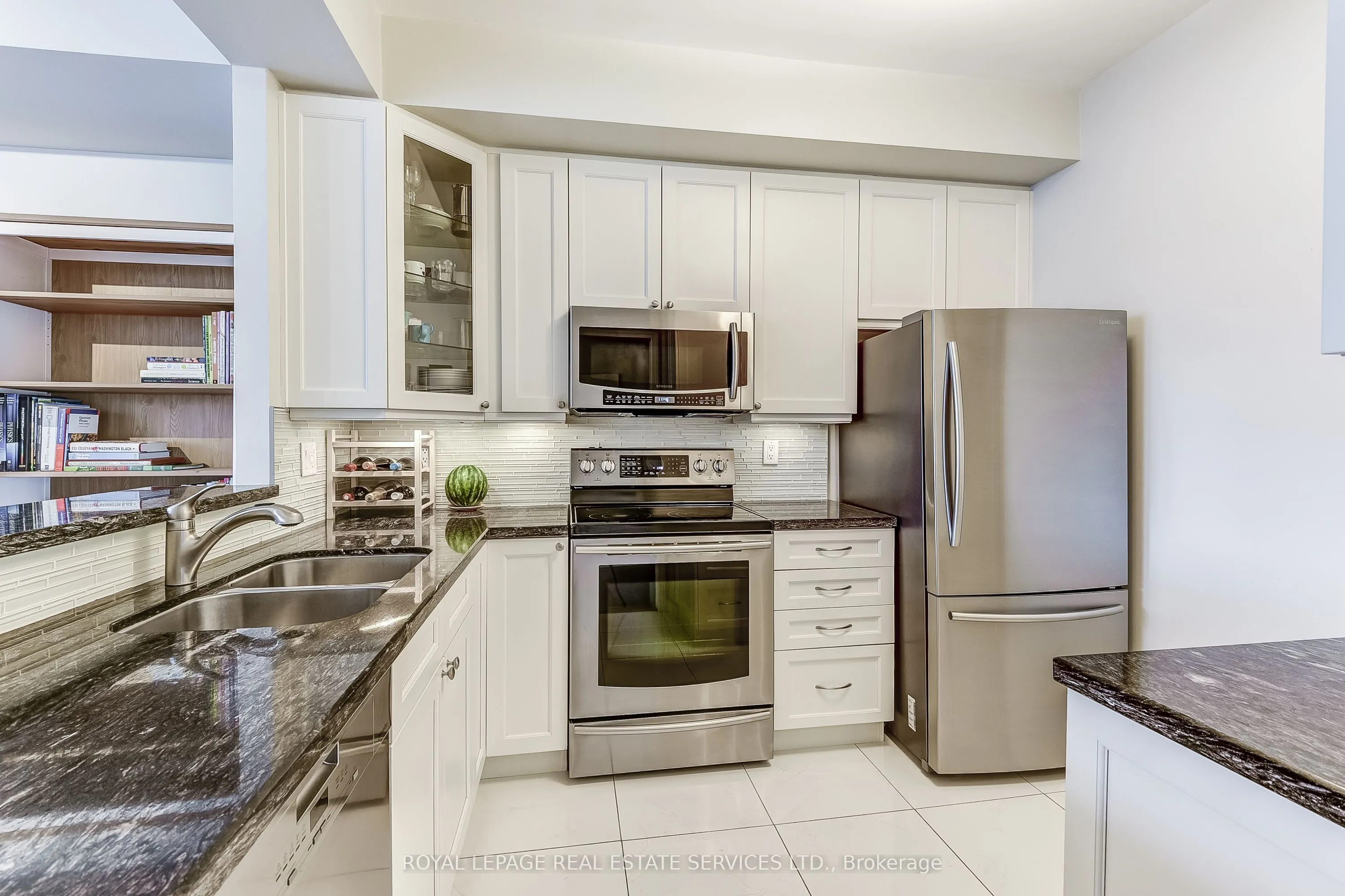 935 Royal York Road, #208