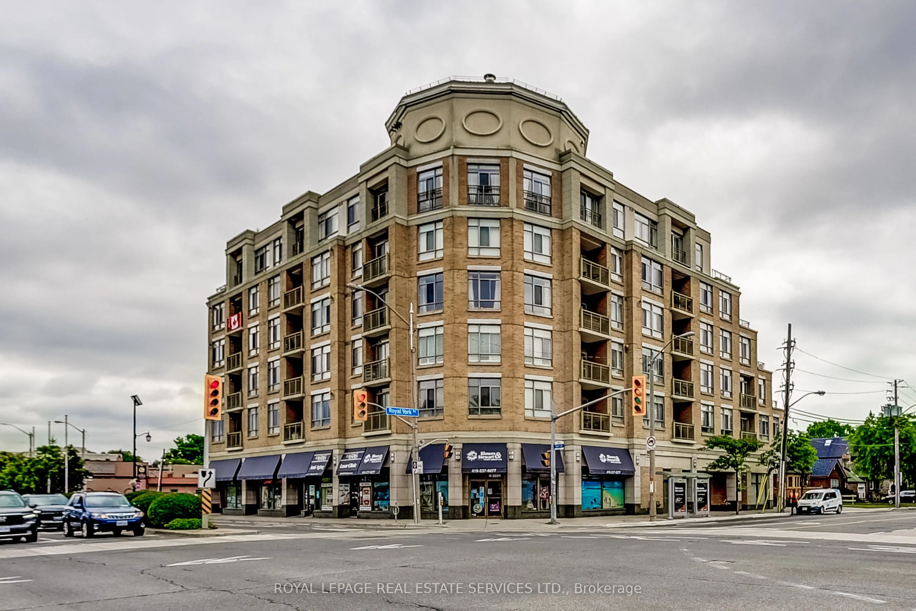 935 Royal York Road, #208