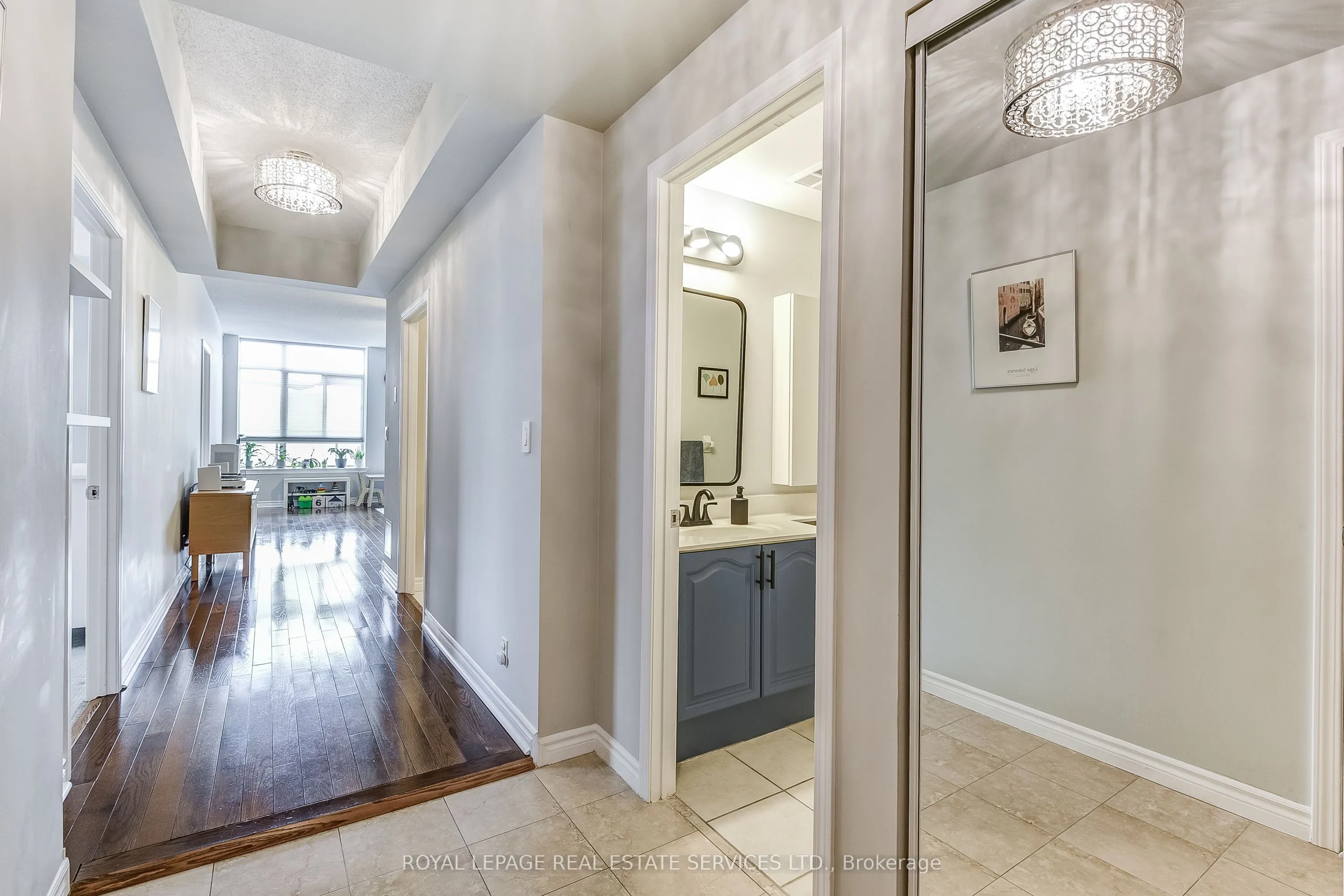 935 Royal York Road, #208