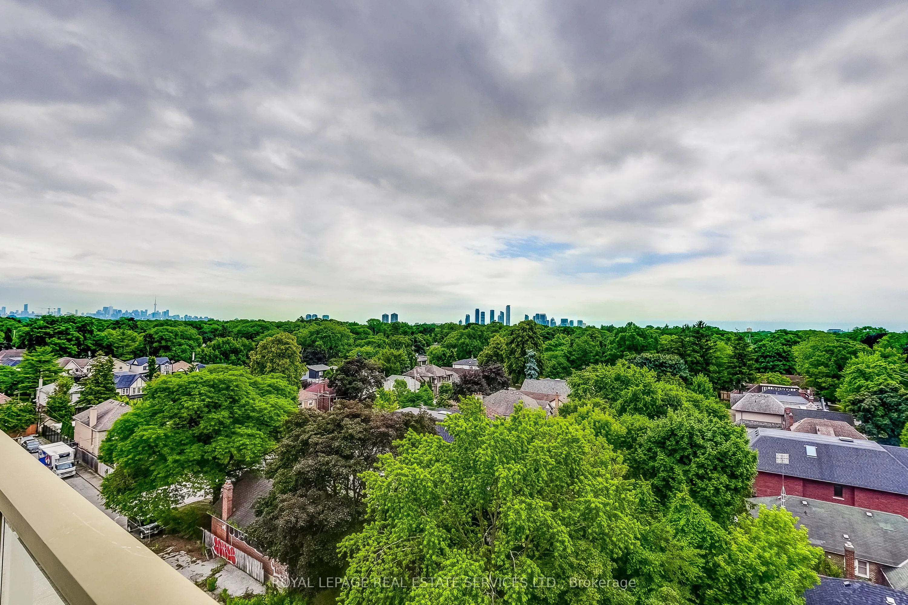 935 Royal York Road, #208