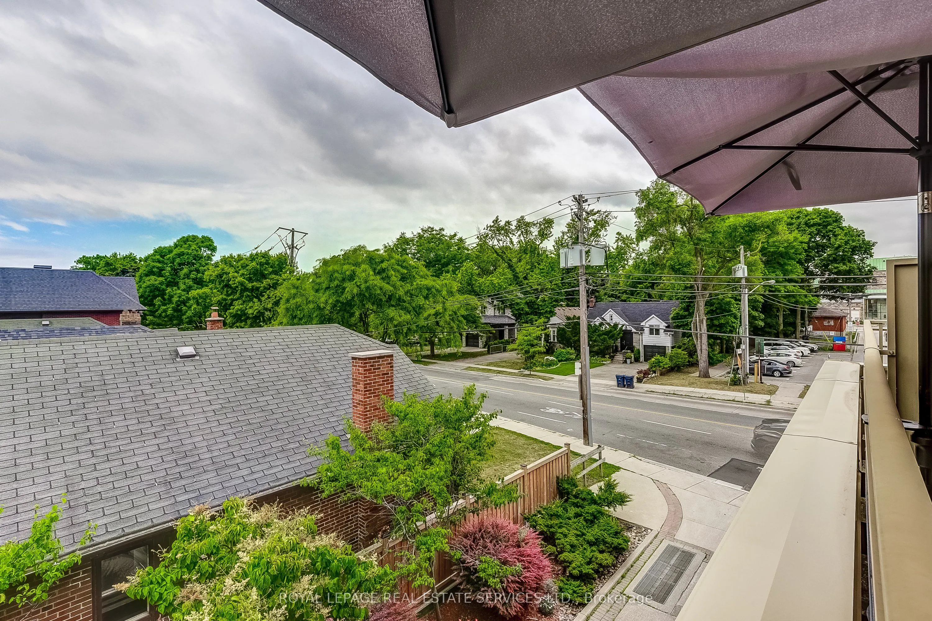935 Royal York Road, #208