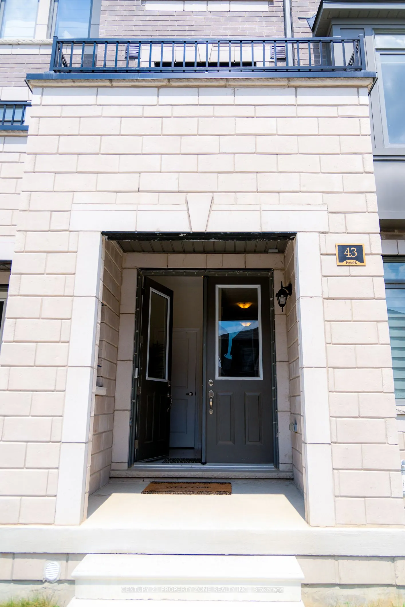 43 Camino Real Drive