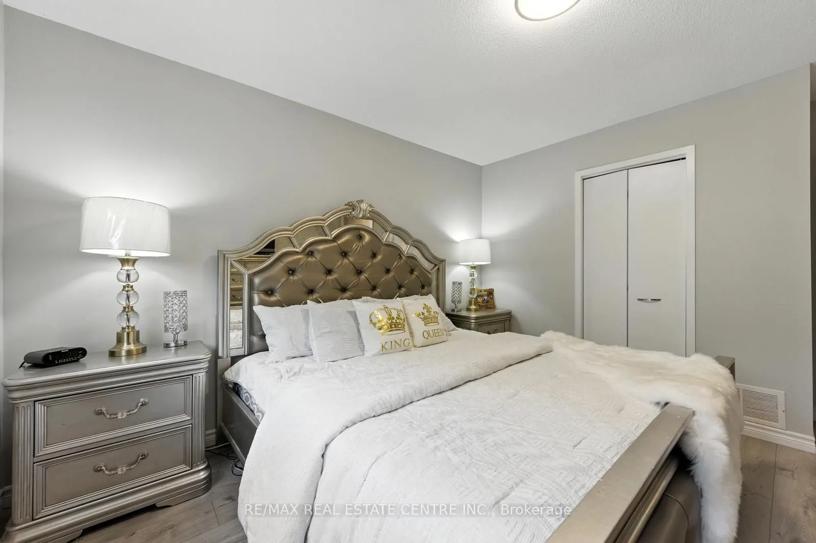 6423 Chaumont Crescent