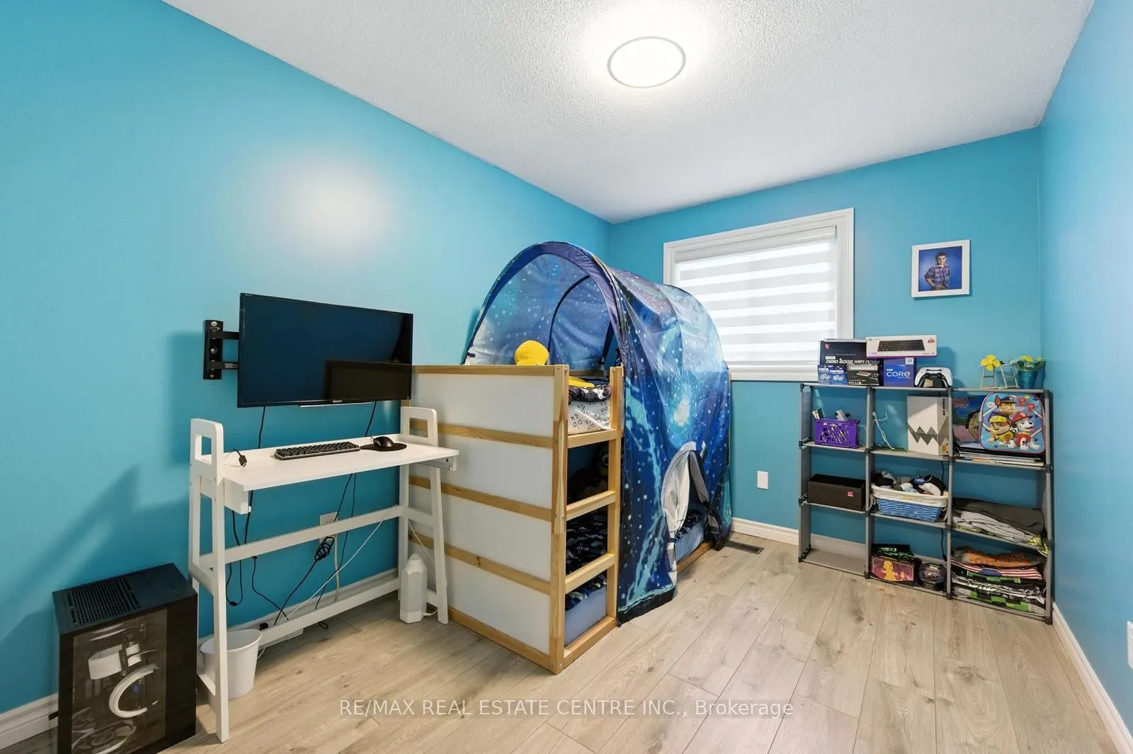 6423 Chaumont Crescent