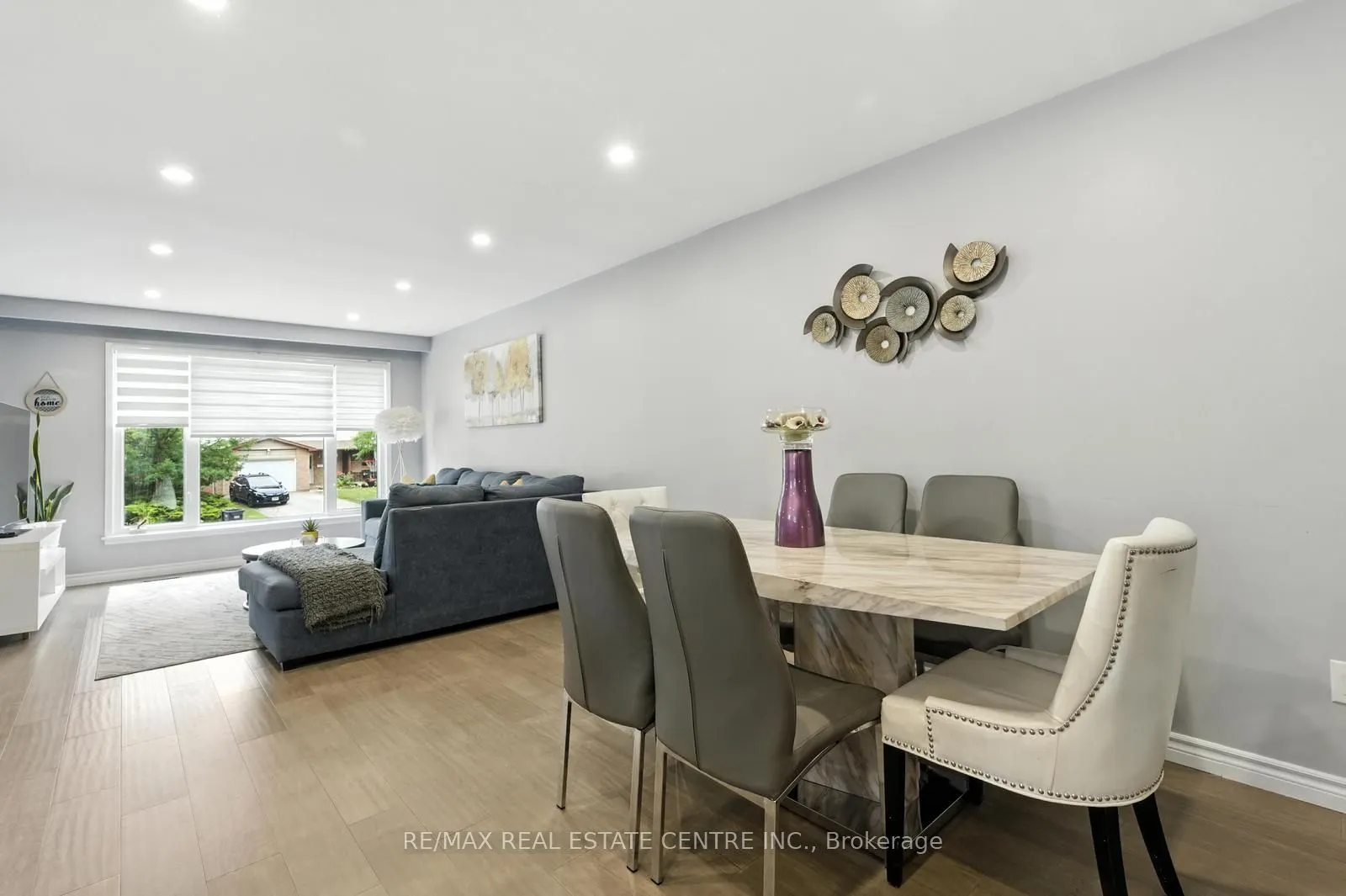 6423 Chaumont Crescent